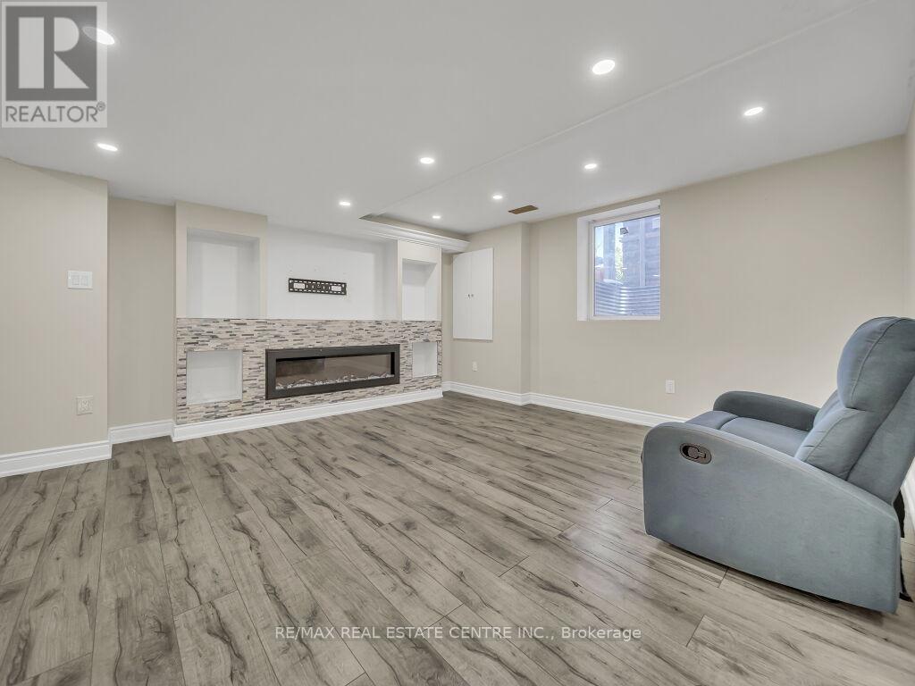 10 Vidal Road, Brampton (Credit Valley), Ontario  L6Y 2X7 - Photo 40 - W12306393