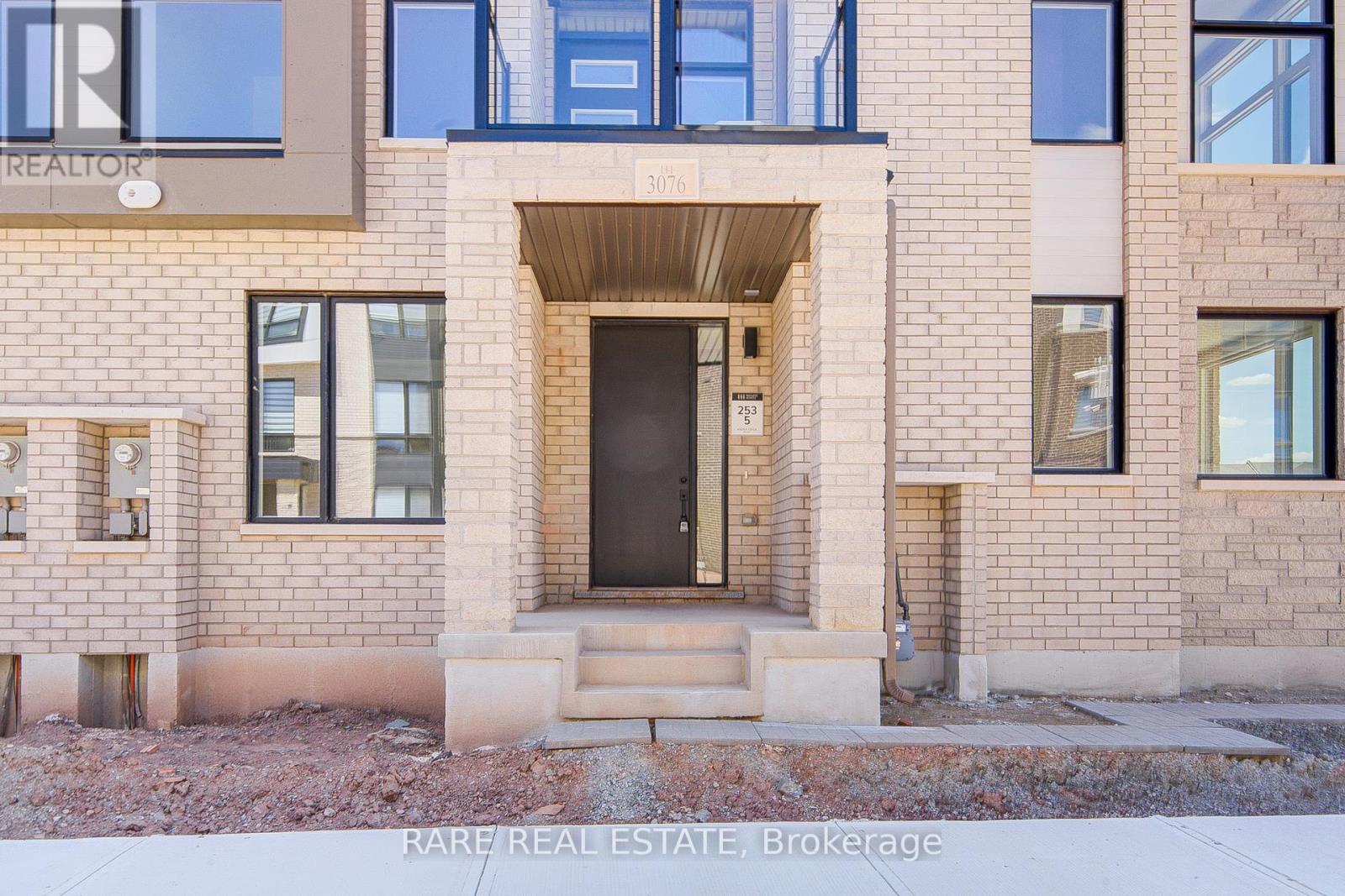 Property at 3076 WELSMAN GARDENS image 3