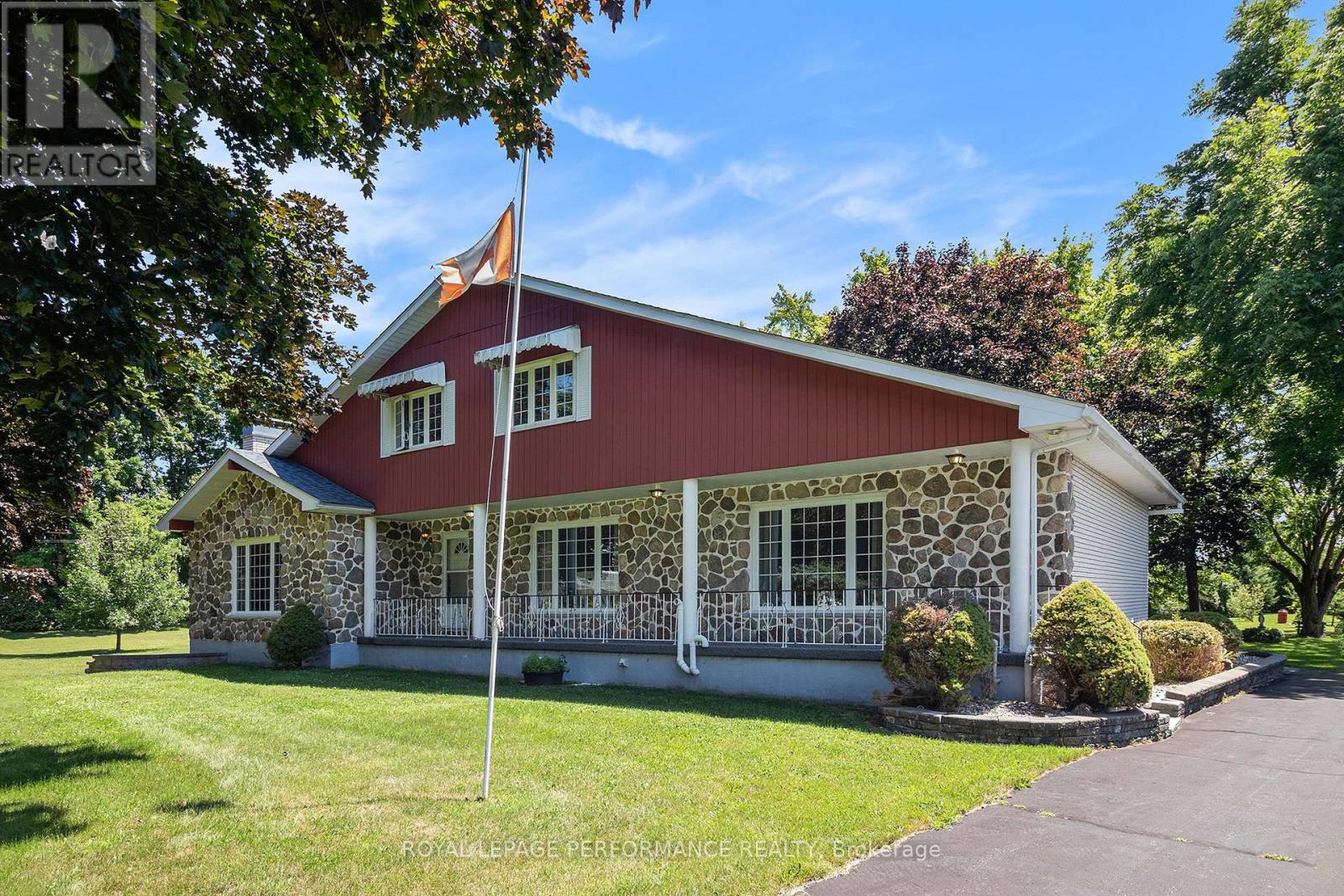 166 Mccormick Road, North Glengarry, Ontario  K0C 1A0 - Photo 3 - X12306428