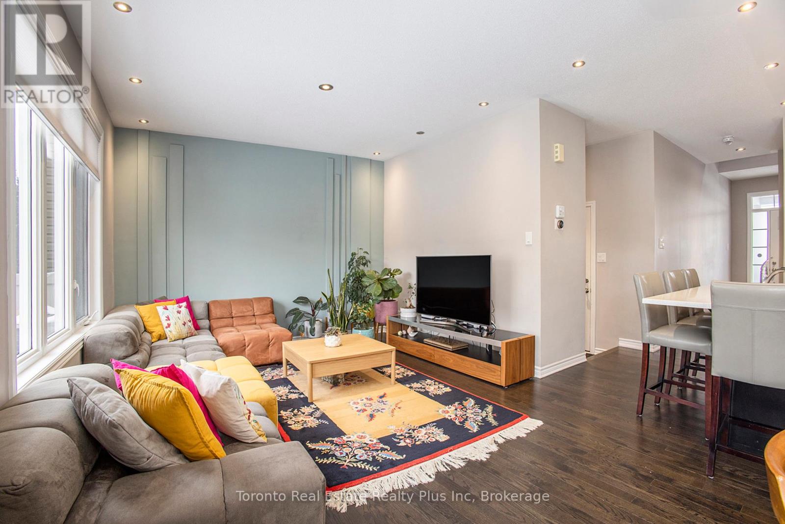 Property at 165 SANTOLINA STREET image 4
