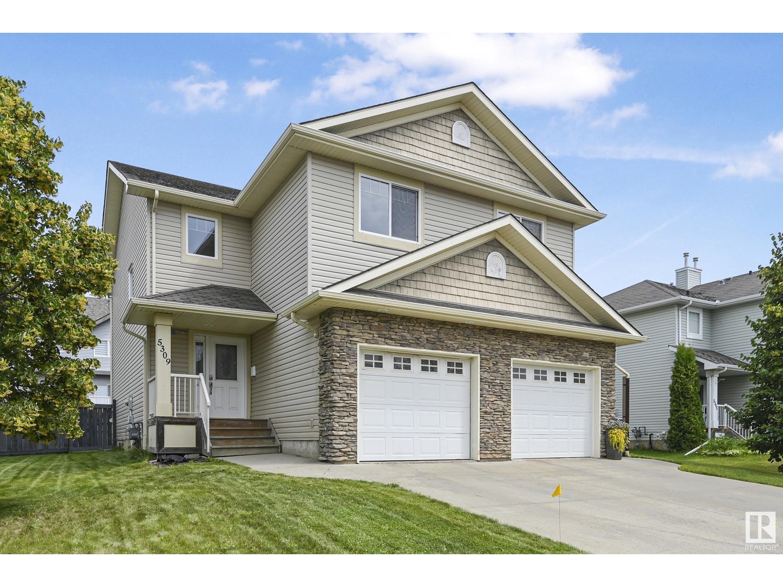 Property at 5309 RUE PARK ST image 1