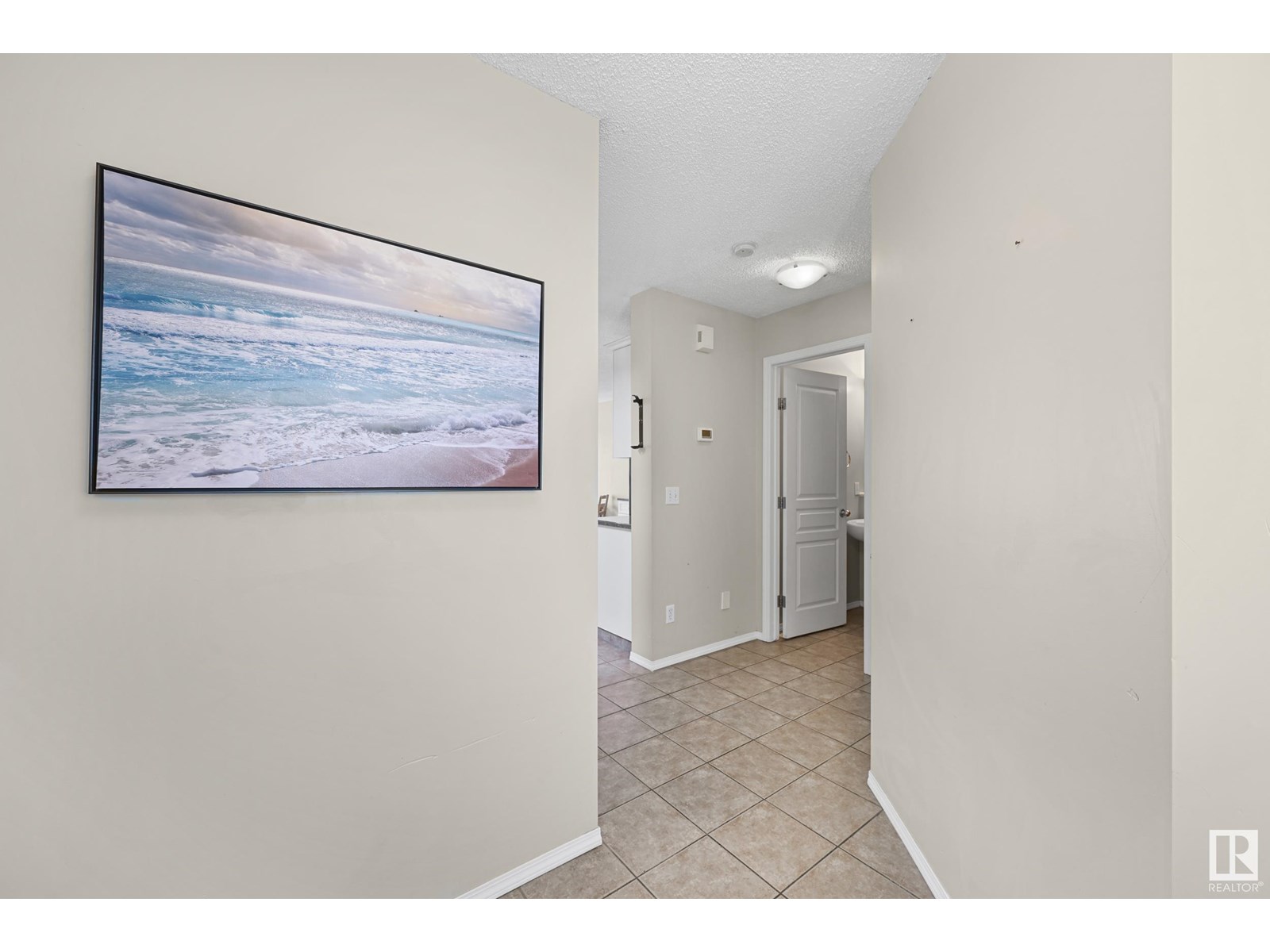 Property at 5309 RUE PARK ST image 4