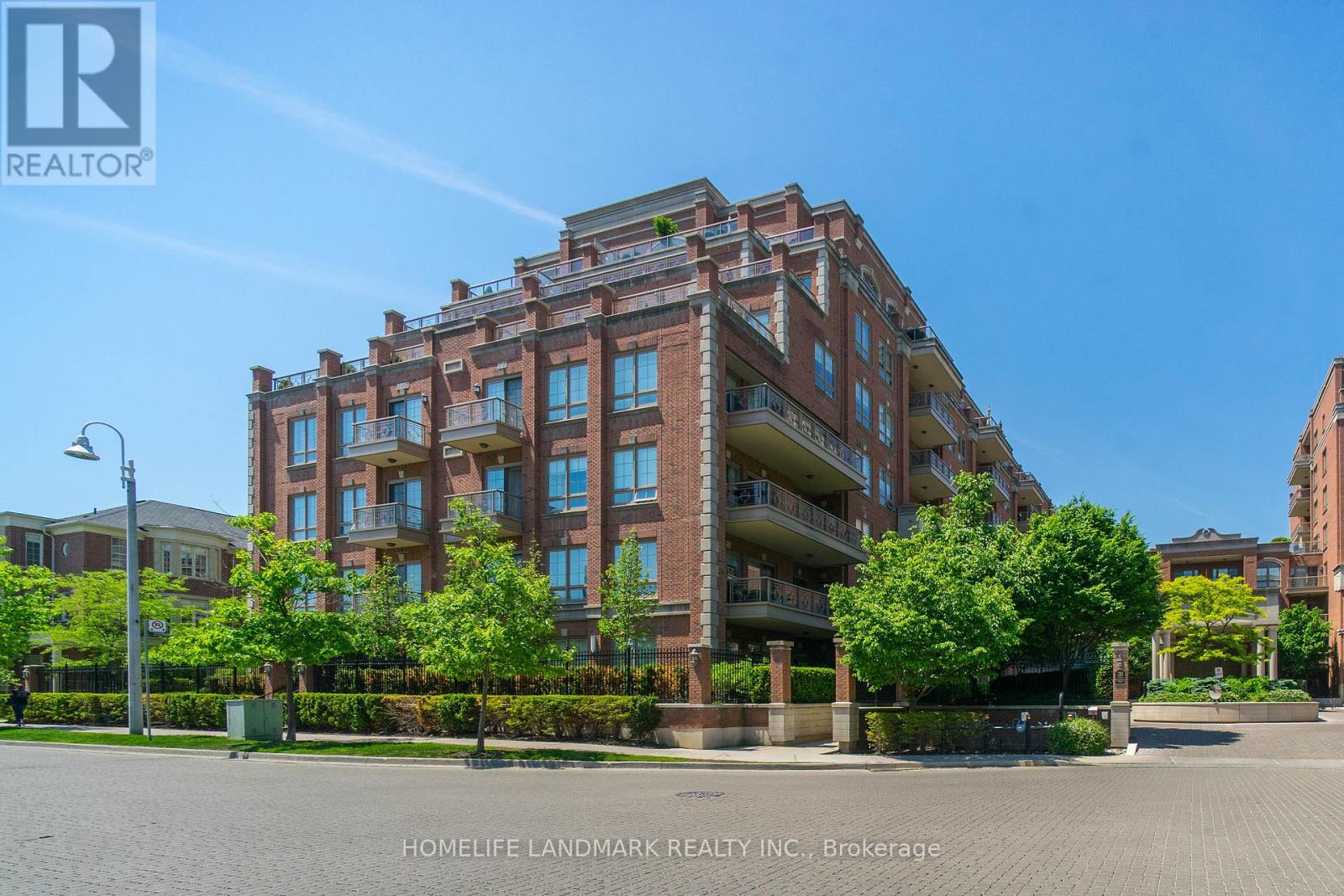 109 - 20 BURKEBROOK PLACE, Toronto, Ontario