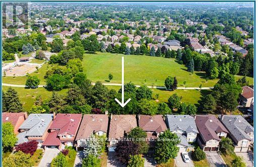 Property at 646 YORK HILL BOULEVARD image 1