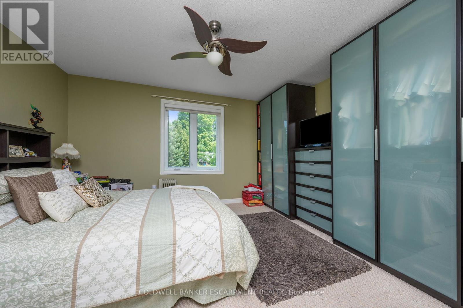 3 Morgan Drive, Halton Hills, Ontario  L7J 2L7 - Photo 25 - W12306420