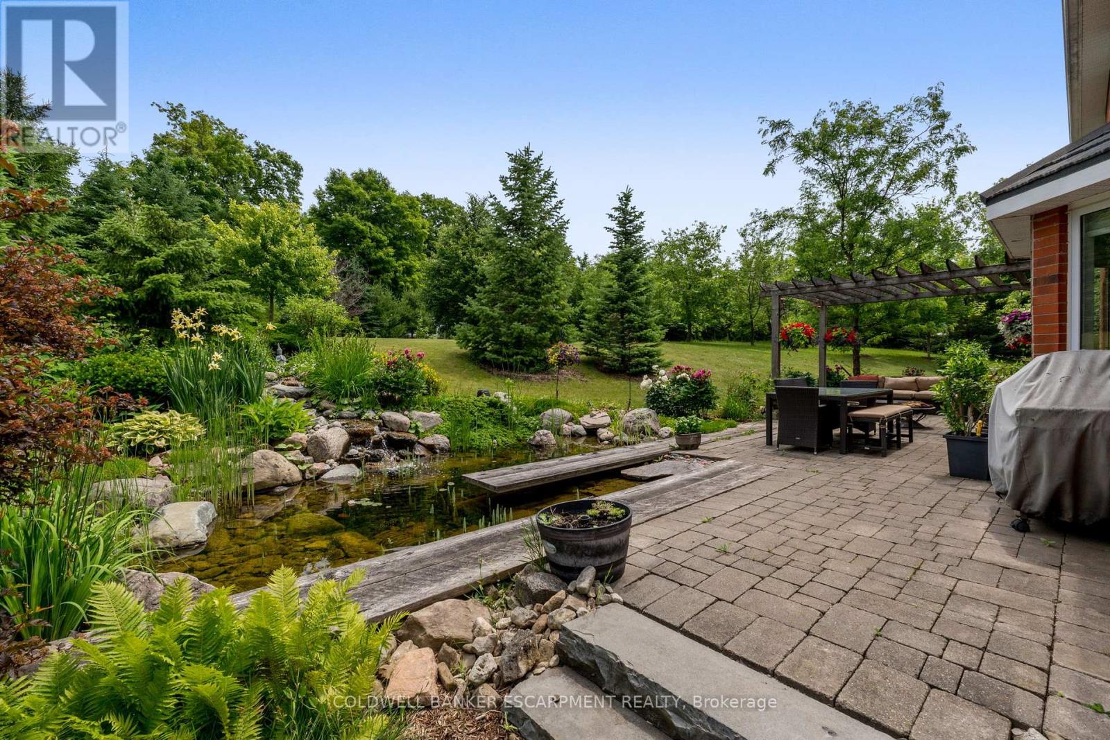 3 Morgan Drive, Halton Hills, Ontario  L7J 2L7 - Photo 39 - W12306420