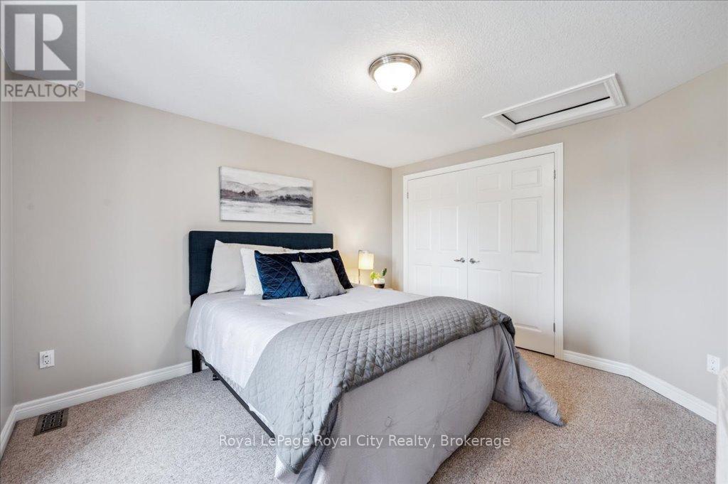 67 Grey Oak Drive, Guelph, Ontario  N1L 1R2 - Photo 20 - X12306442