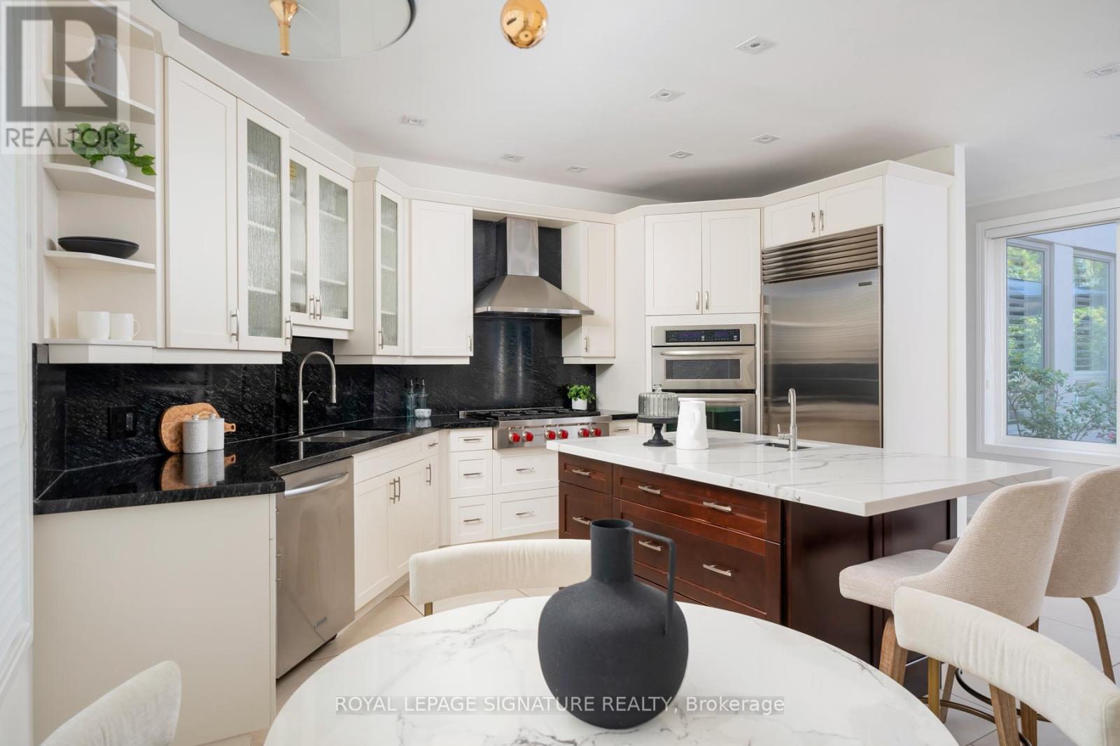 8 Harrison Road, Toronto, Ontario  M2L 1V2 - Photo 16 - C12273585