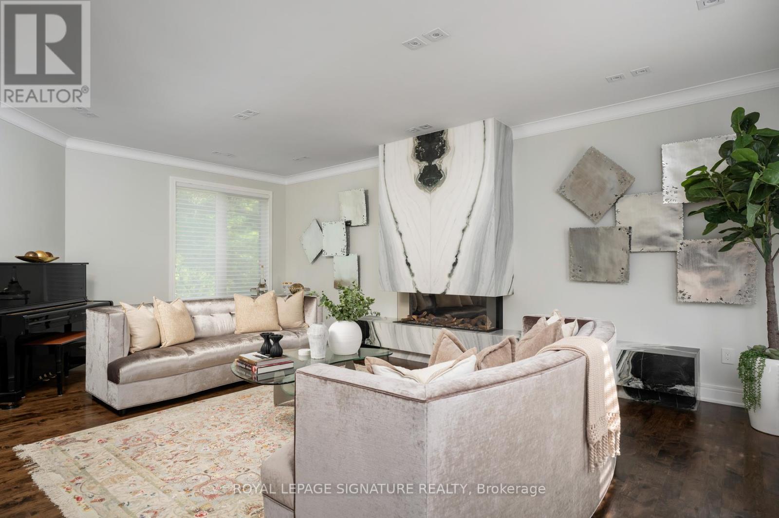 8 Harrison Road, Toronto, Ontario  M2L 1V2 - Photo 10 - C12273585