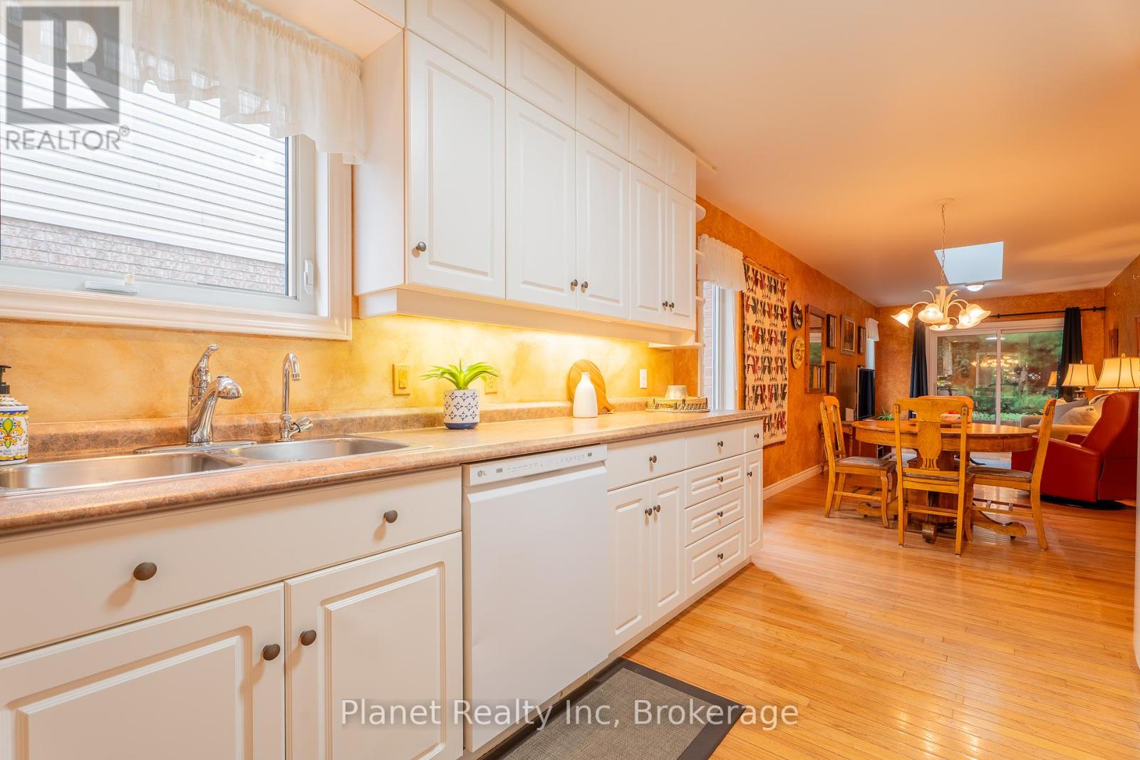 67 White Pine Way, Guelph, Ontario  N1G 4X7 - Photo 19 - X12306450