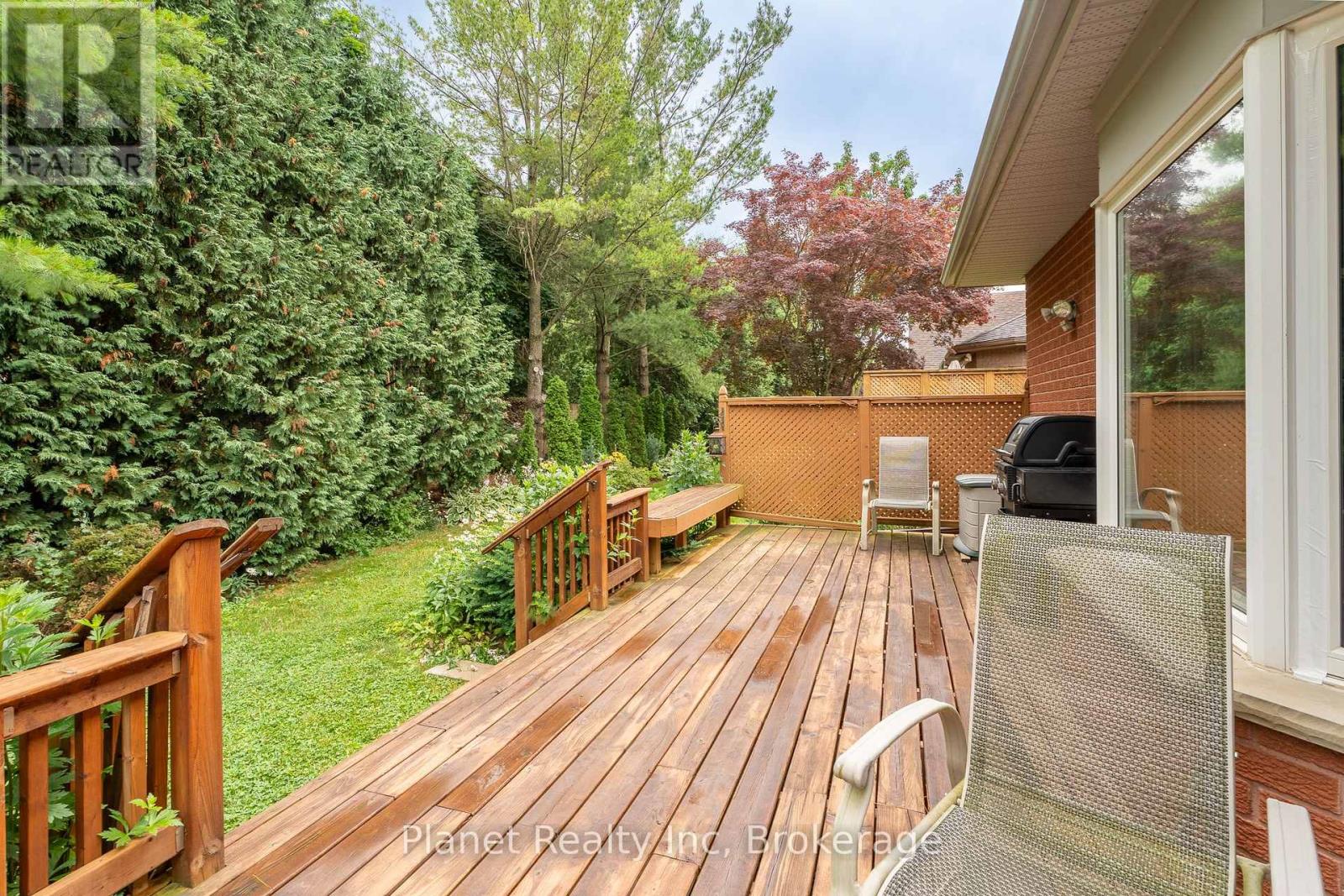 67 White Pine Way, Guelph, Ontario  N1G 4X7 - Photo 35 - X12306450