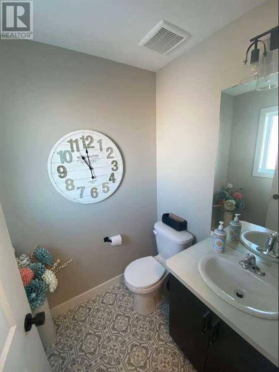 92 Memorial Parkway, Rural Red Deer County, Alberta  T4E 3C4 - Photo 6 - A2182792