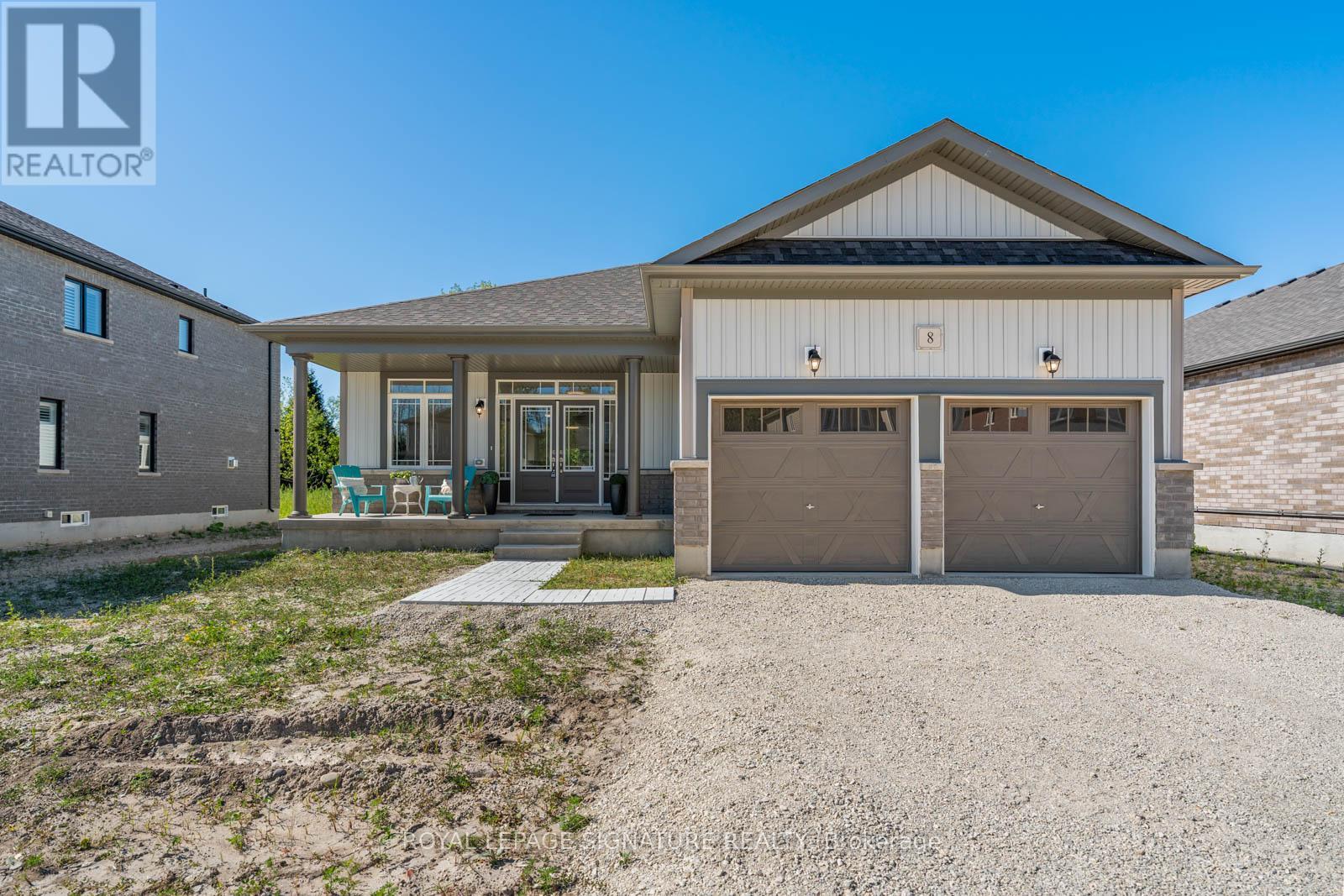 Property at 8 MISTY RIDGE ROAD image 4