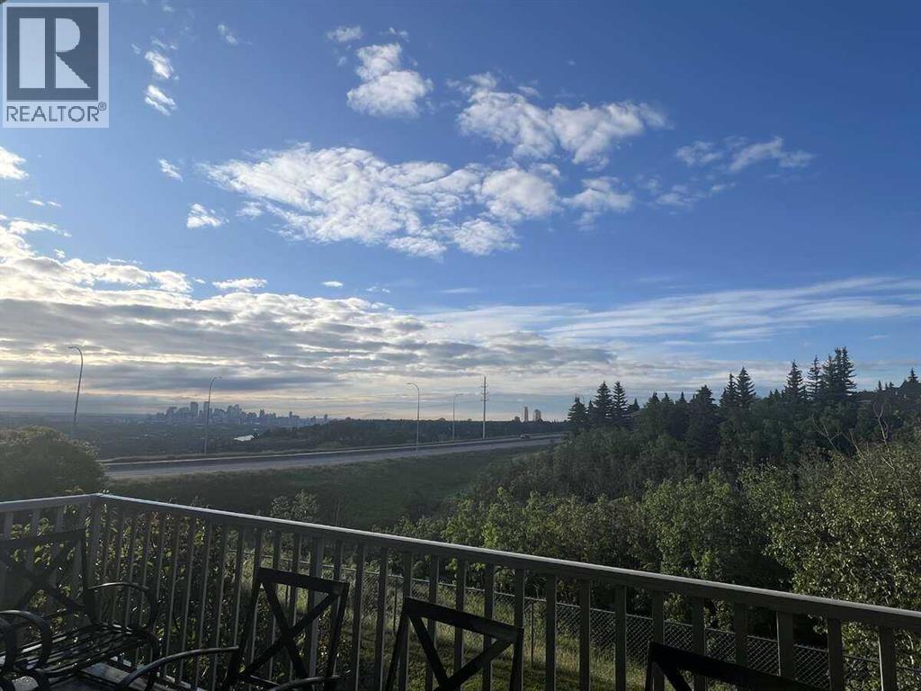 Property at 36, 5810 Patina Drive SW image 3