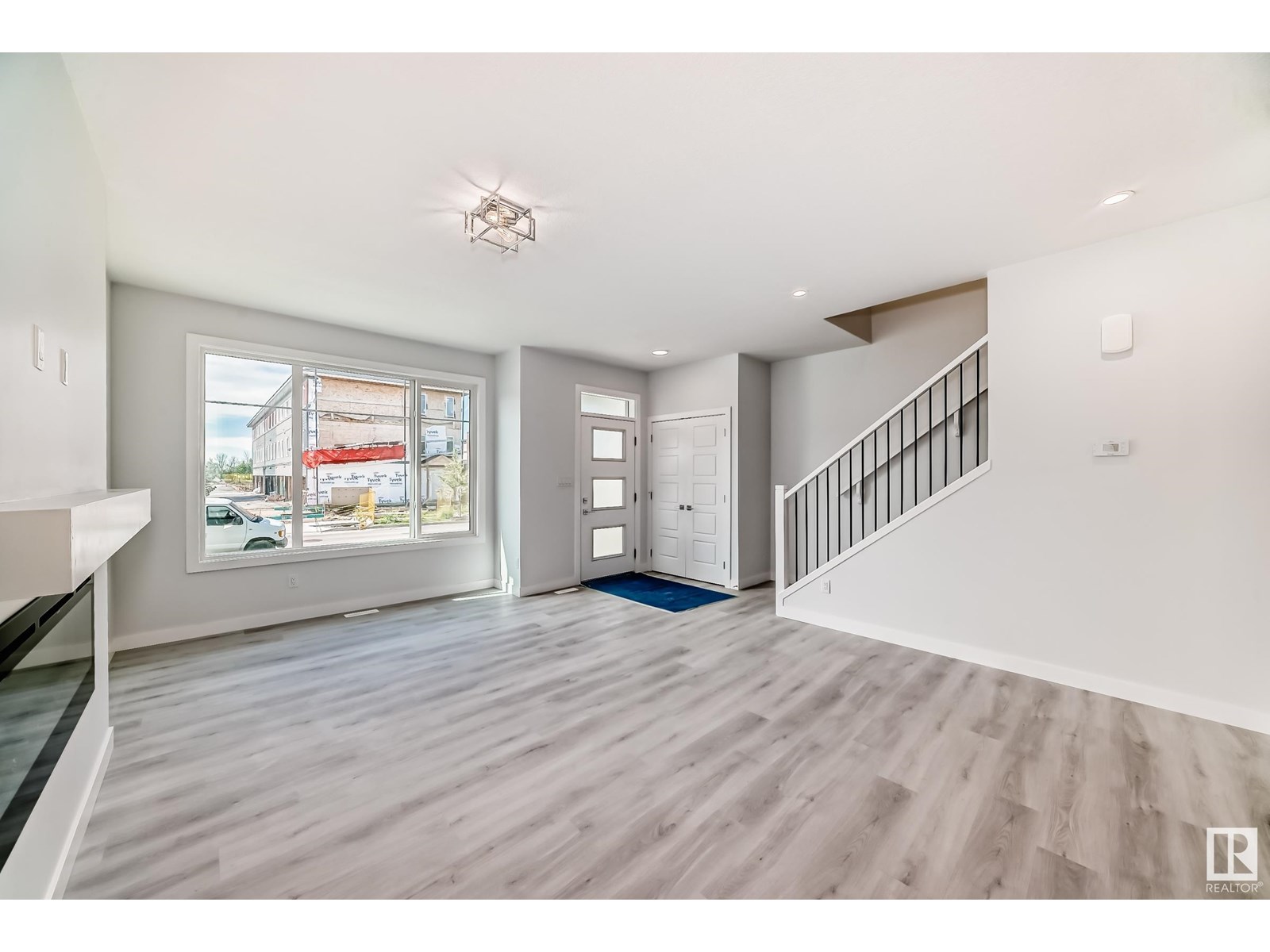 8072 Kiriak Link Li Sw, Edmonton, Alberta  T6W 4V2 - Photo 2 - E4449566