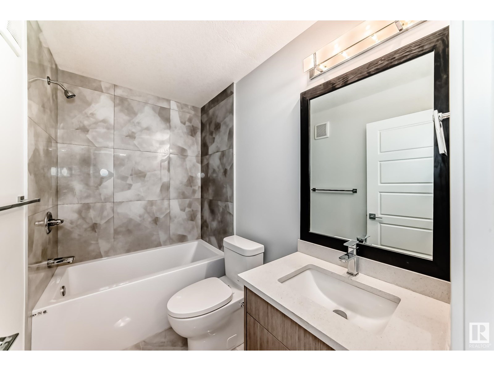 8072 Kiriak Link Li Sw, Edmonton, Alberta  T6W 4V2 - Photo 20 - E4449566