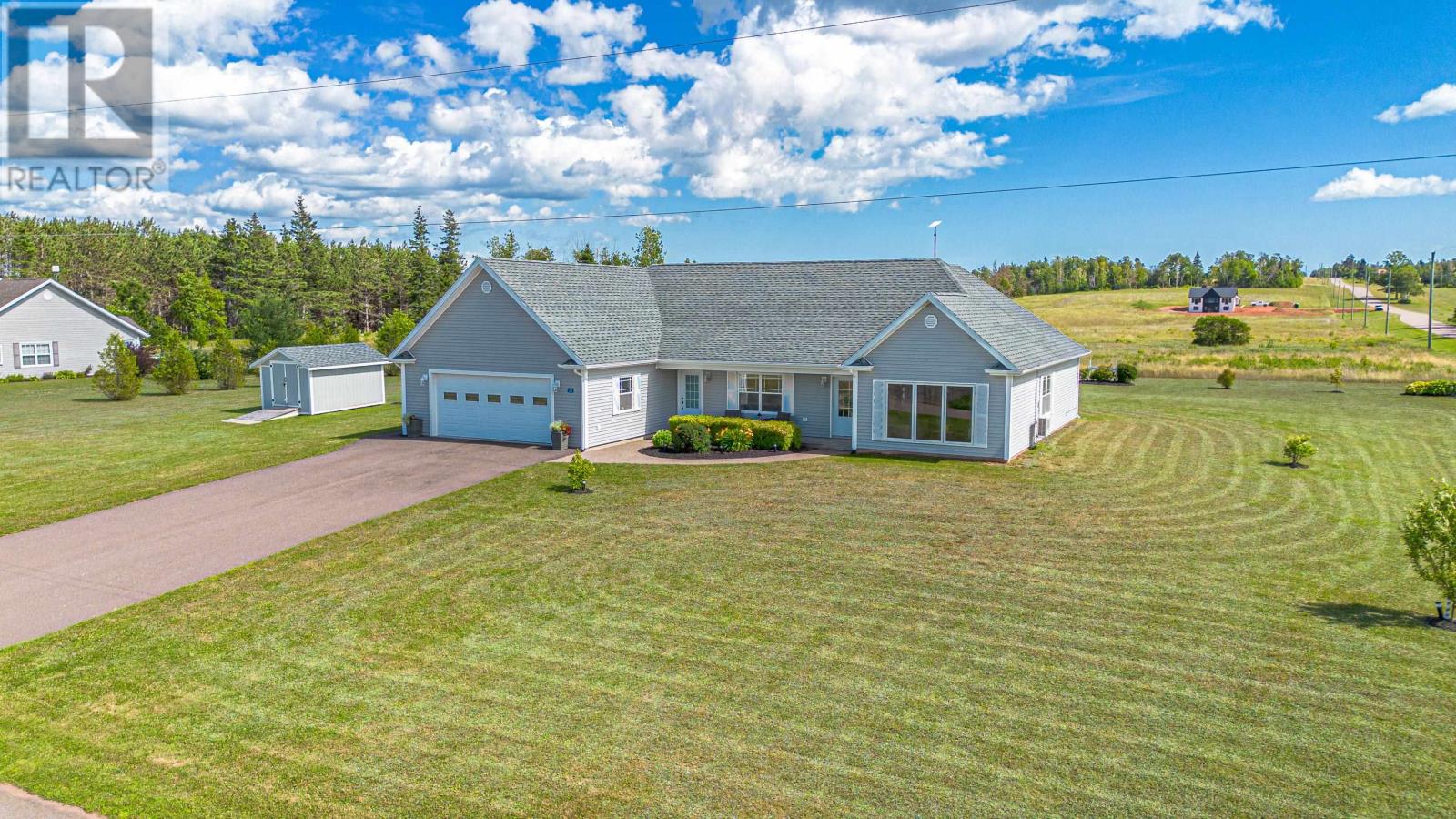 12 Ashton Street, Fairview, Prince Edward Island  C0A 1H2 - Photo 3 - 202518604