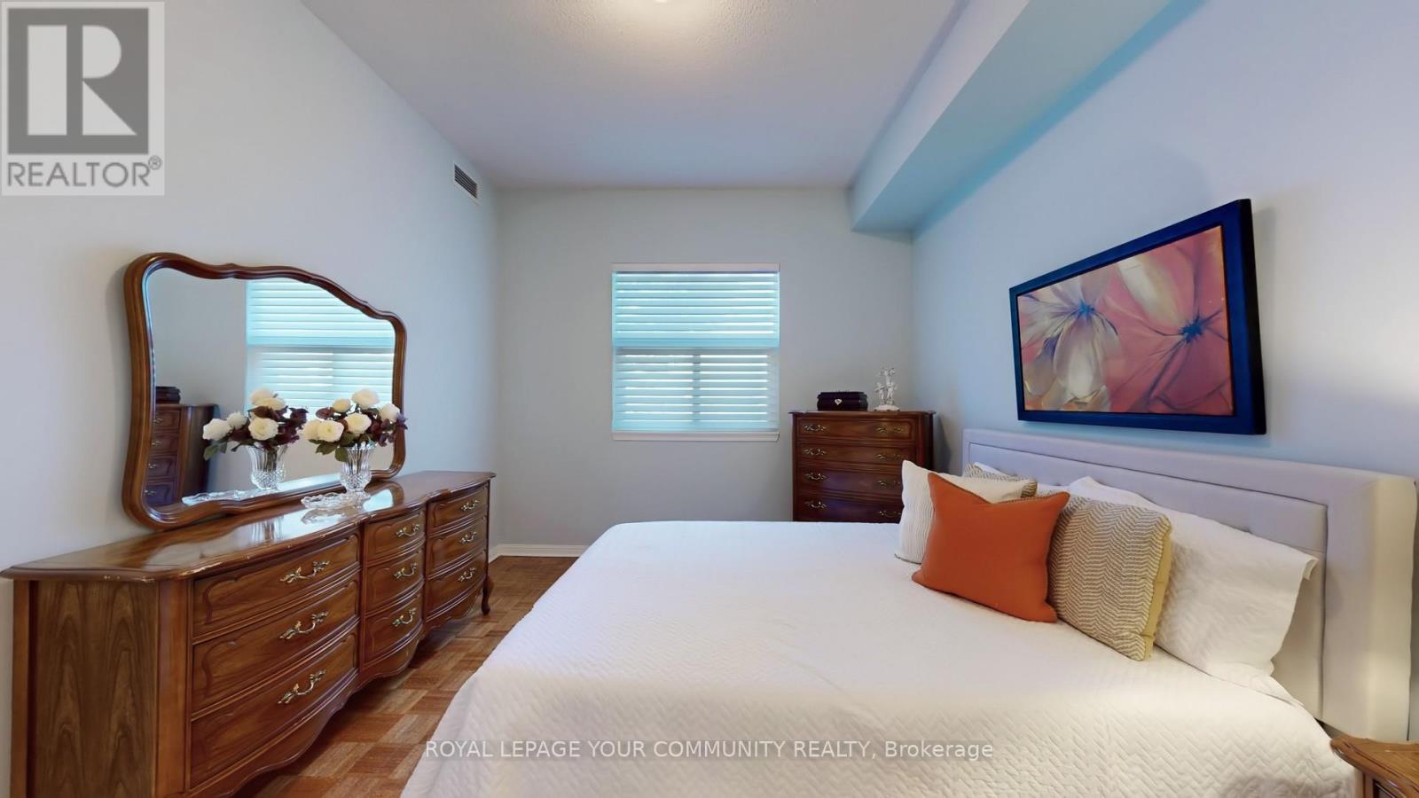 114 - 2502 Rutherford Road, Vaughan, Ontario  L4K 5N6 - Photo 22 - N12306472