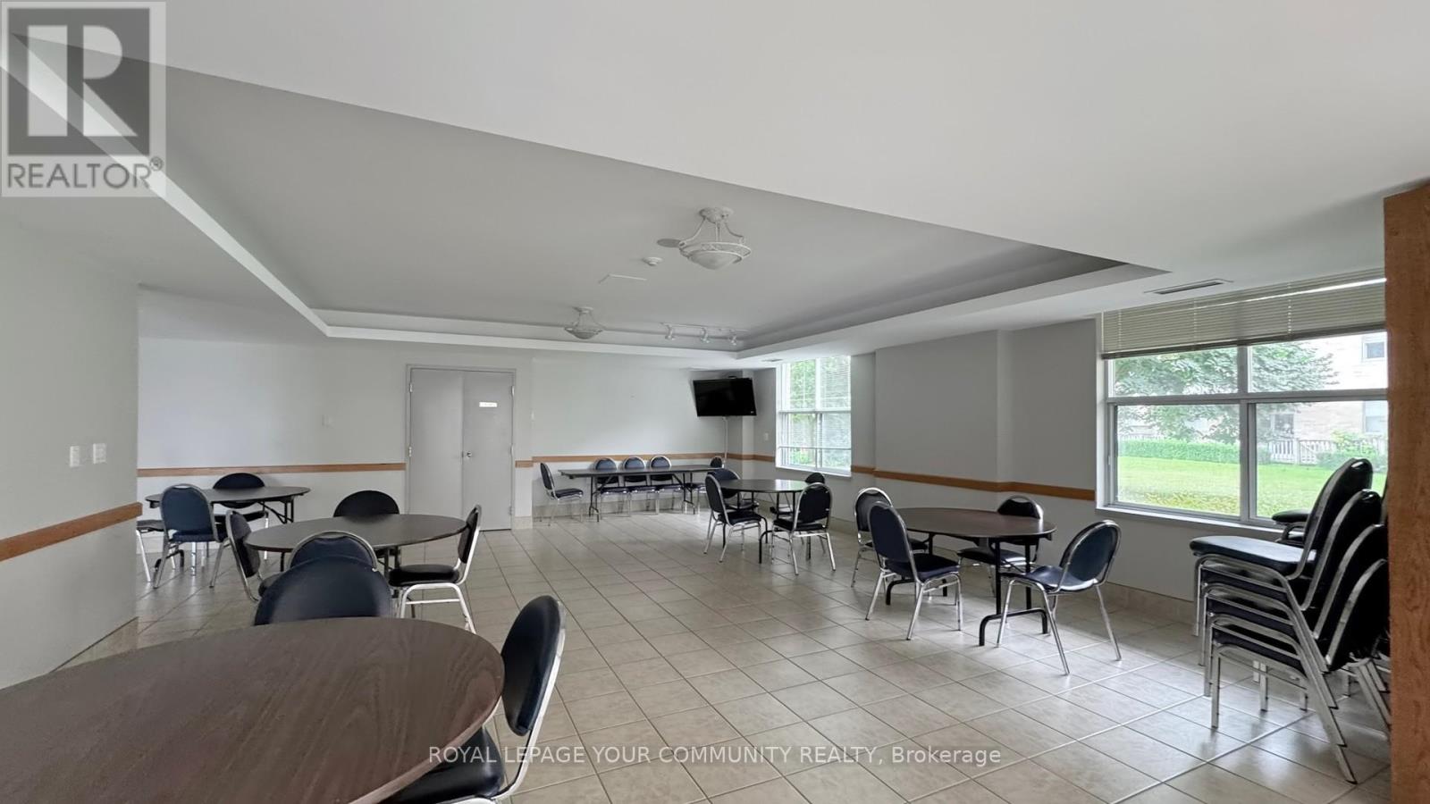 114 - 2502 Rutherford Road, Vaughan, Ontario  L4K 5N6 - Photo 41 - N12306472