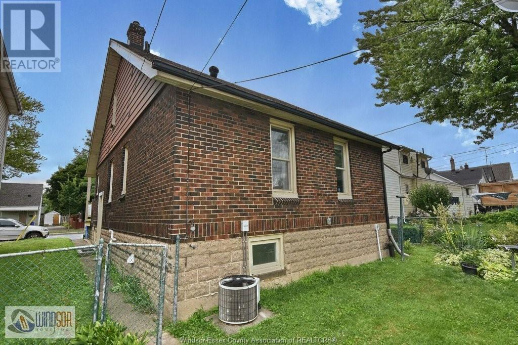 1011 Lena, Windsor, Ontario  N9C 3K3 - Photo 32 - 25018842
