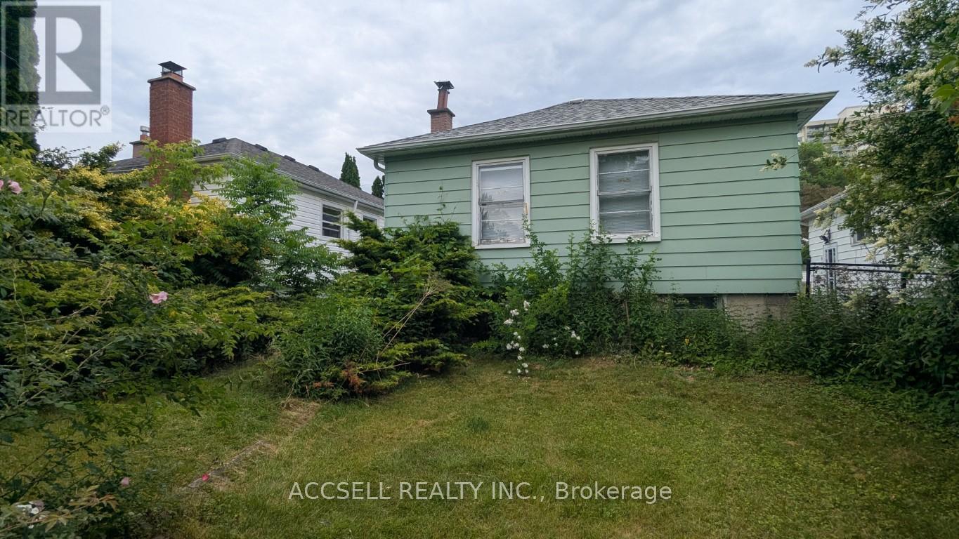 Property at 10 BEXHILL AVENUE image 5