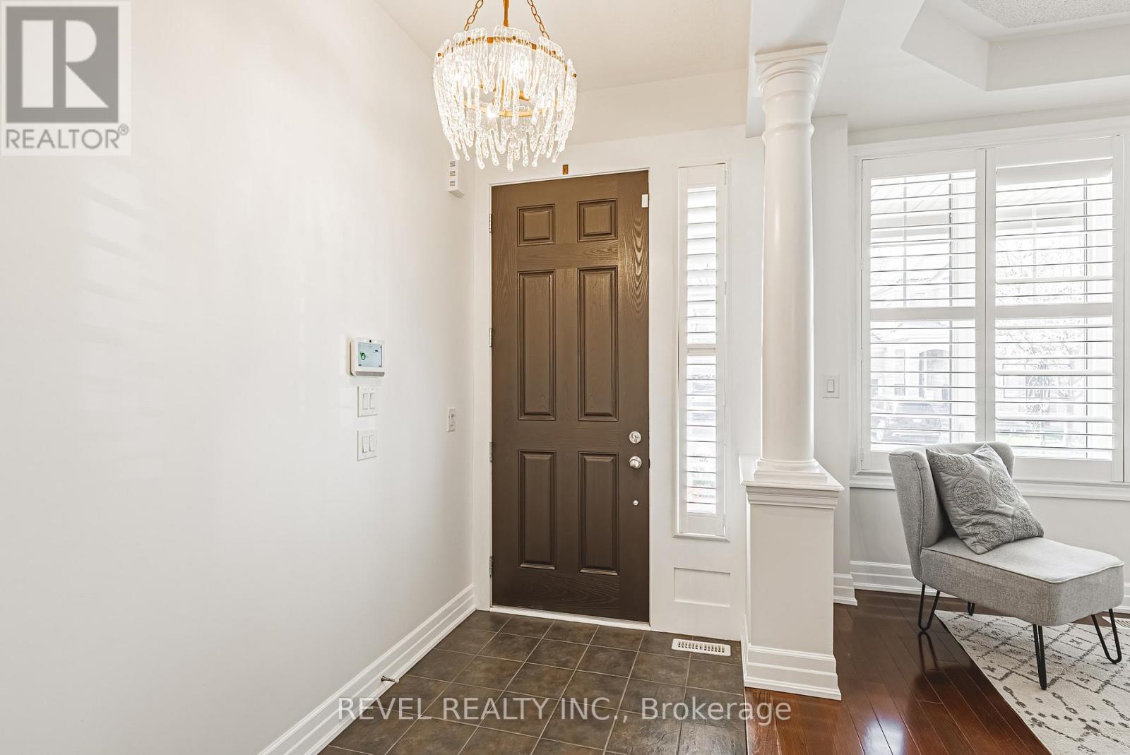170 Forbes Terrace, Milton, Ontario  L9T 0S6 - Photo 2 - W12306500