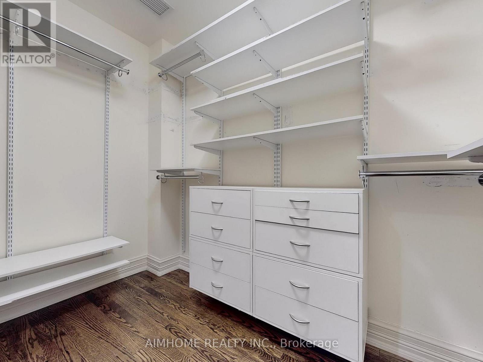 2c - 2 Chedington Place, Toronto, Ontario  M4N 3R5 - Photo 35 - C12306551