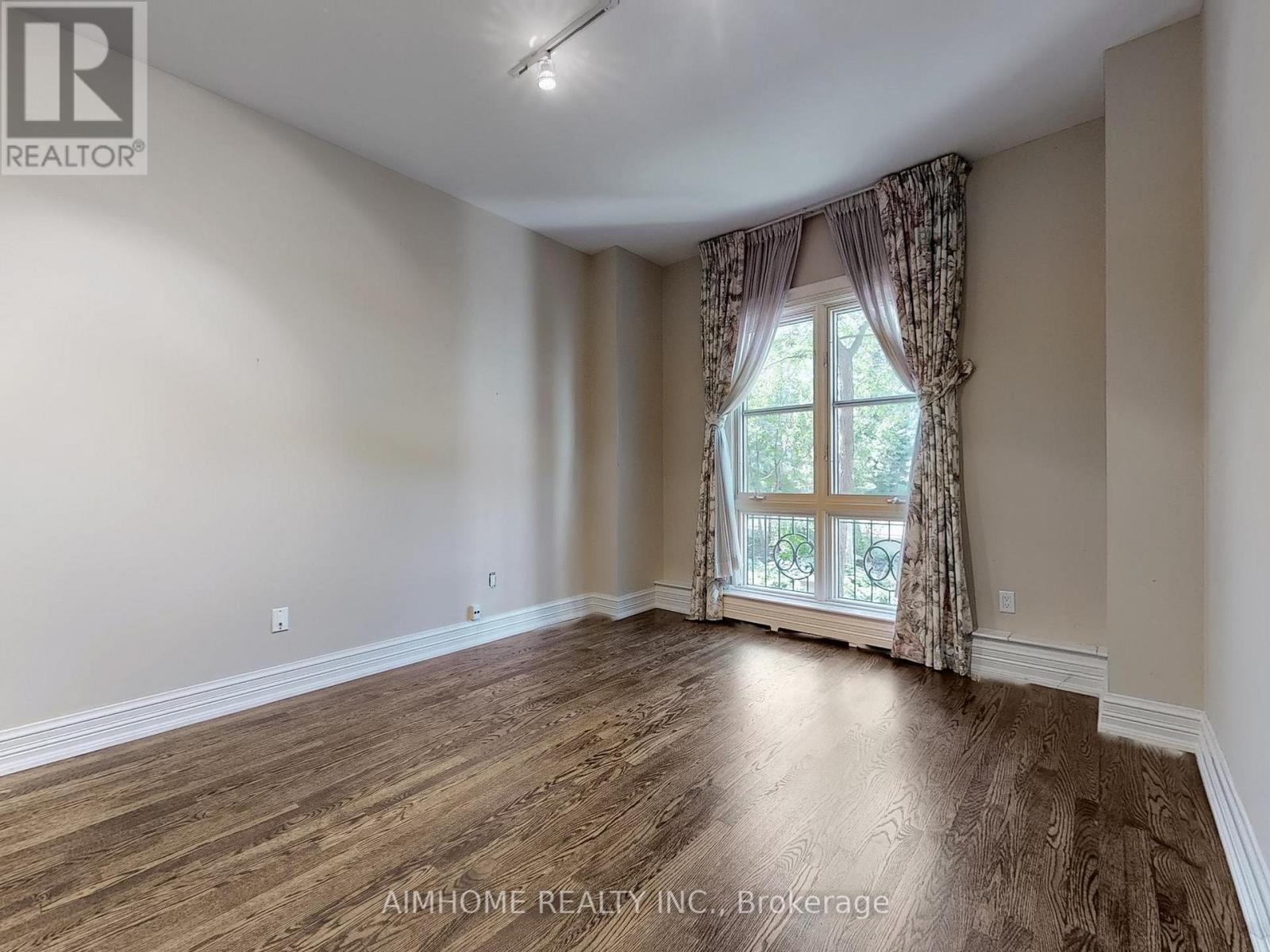 2c - 2 Chedington Place, Toronto, Ontario  M4N 3R5 - Photo 36 - C12306551