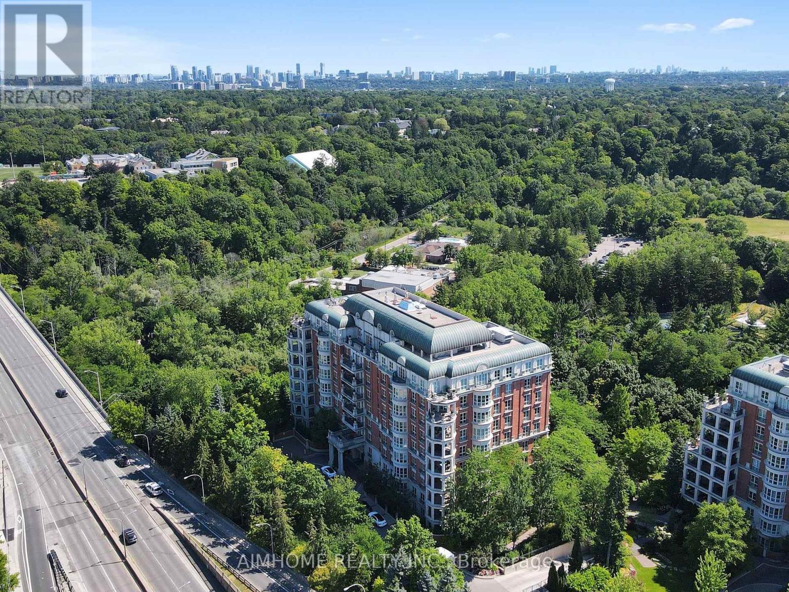 2c - 2 Chedington Place, Toronto, Ontario  M4N 3R5 - Photo 47 - C12306551