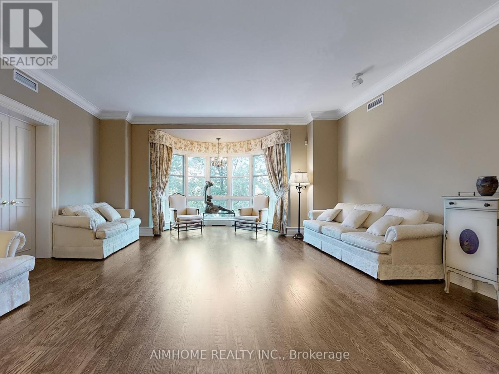 2c - 2 Chedington Place, Toronto, Ontario  M4N 3R5 - Photo 6 - C12306551