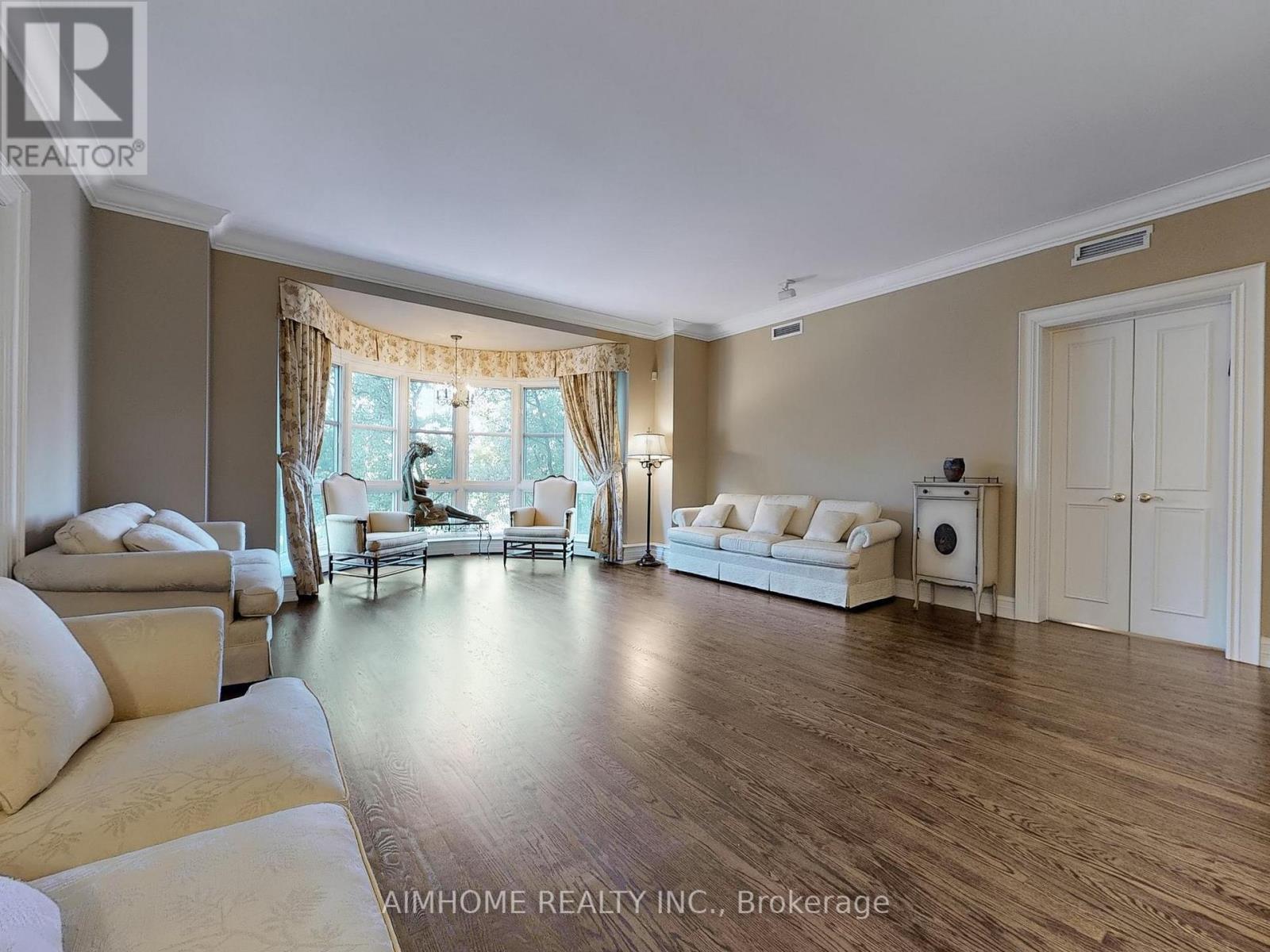 2c - 2 Chedington Place, Toronto, Ontario  M4N 3R5 - Photo 8 - C12306551