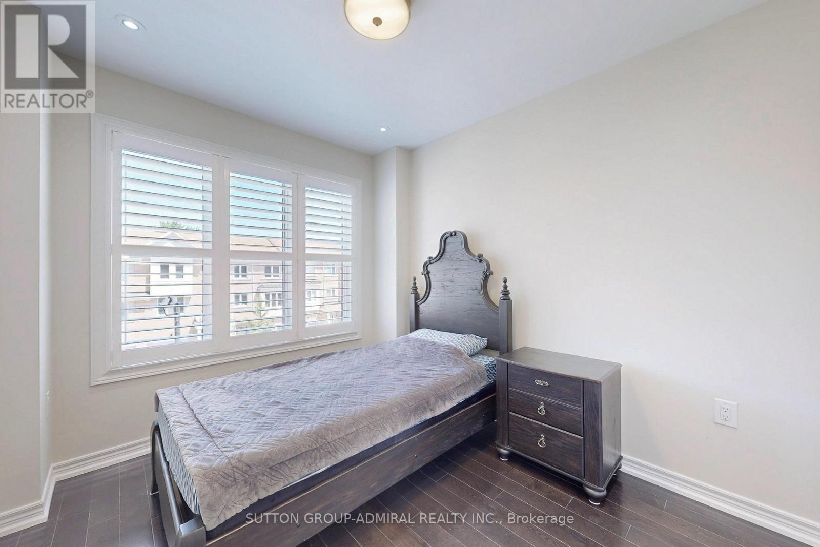 35 Pringdale Gardens Circle, Toronto, Ontario  M1J 0B1 - Photo 27 - E12306525