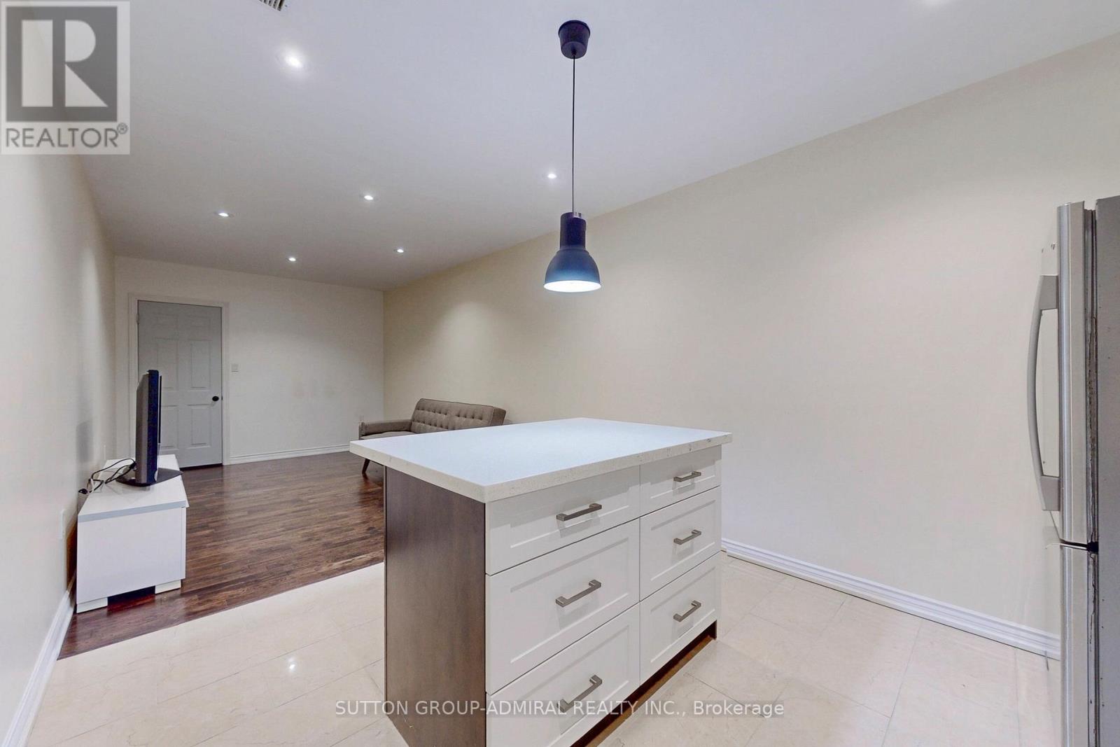 35 Pringdale Gardens Circle, Toronto, Ontario  M1J 0B1 - Photo 34 - E12306525