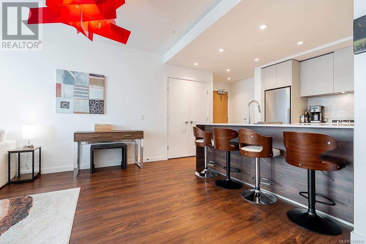604 369 Tyee Rd, Victoria, British Columbia  V9A 0B6 - Photo 10 - 1008445