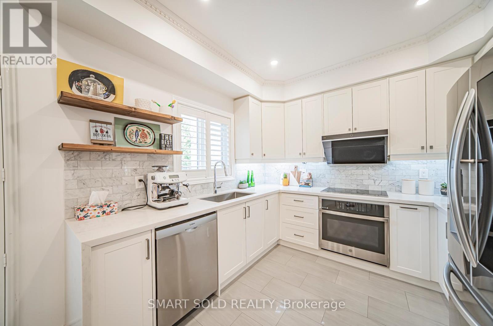 54 Sandwood Drive, Vaughan, Ontario  L4J 8W9 - Photo 17 - N12306528
