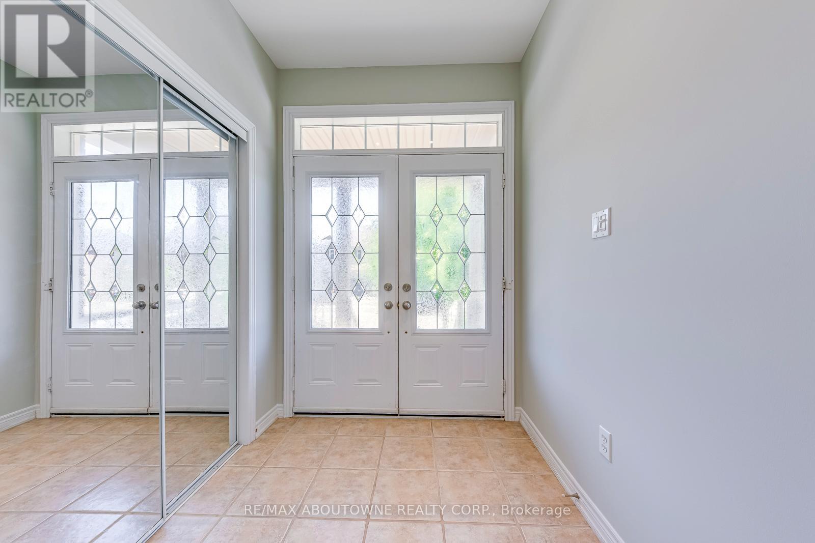 Property at 1254 CRAIGLEITH ROAD image 4