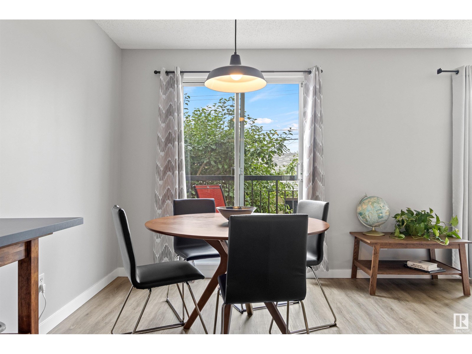 Property at #2 8314 81 AV NW image 3