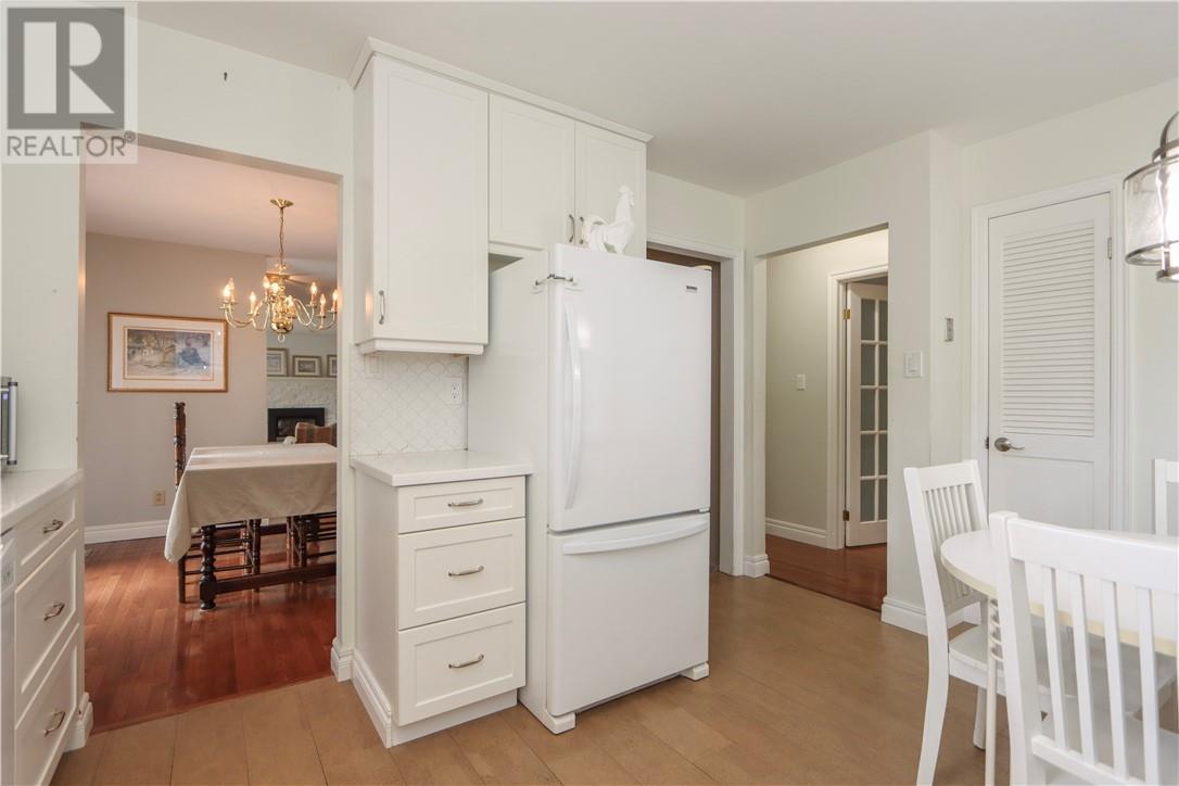 Property at 533 Montel image 1