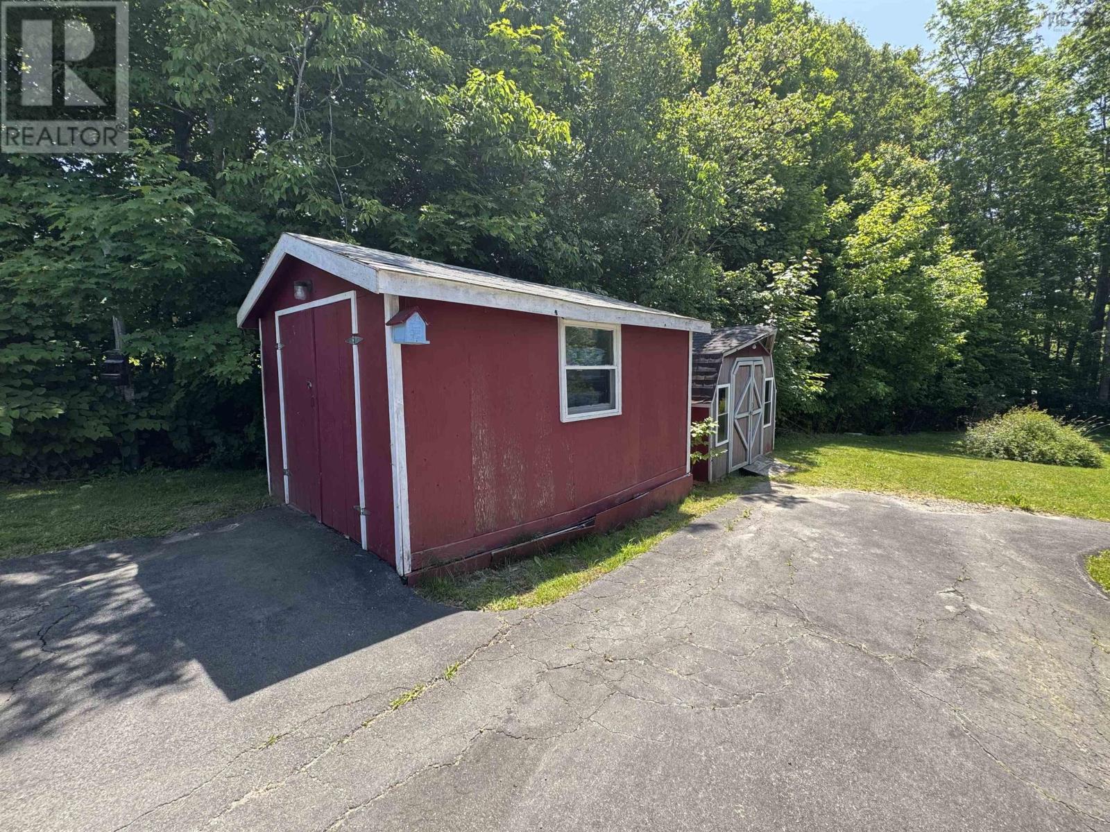 296 Aberdeen Road, Bridgewater, Nova Scotia  B4V 2T2 - Photo 17 - 202518071