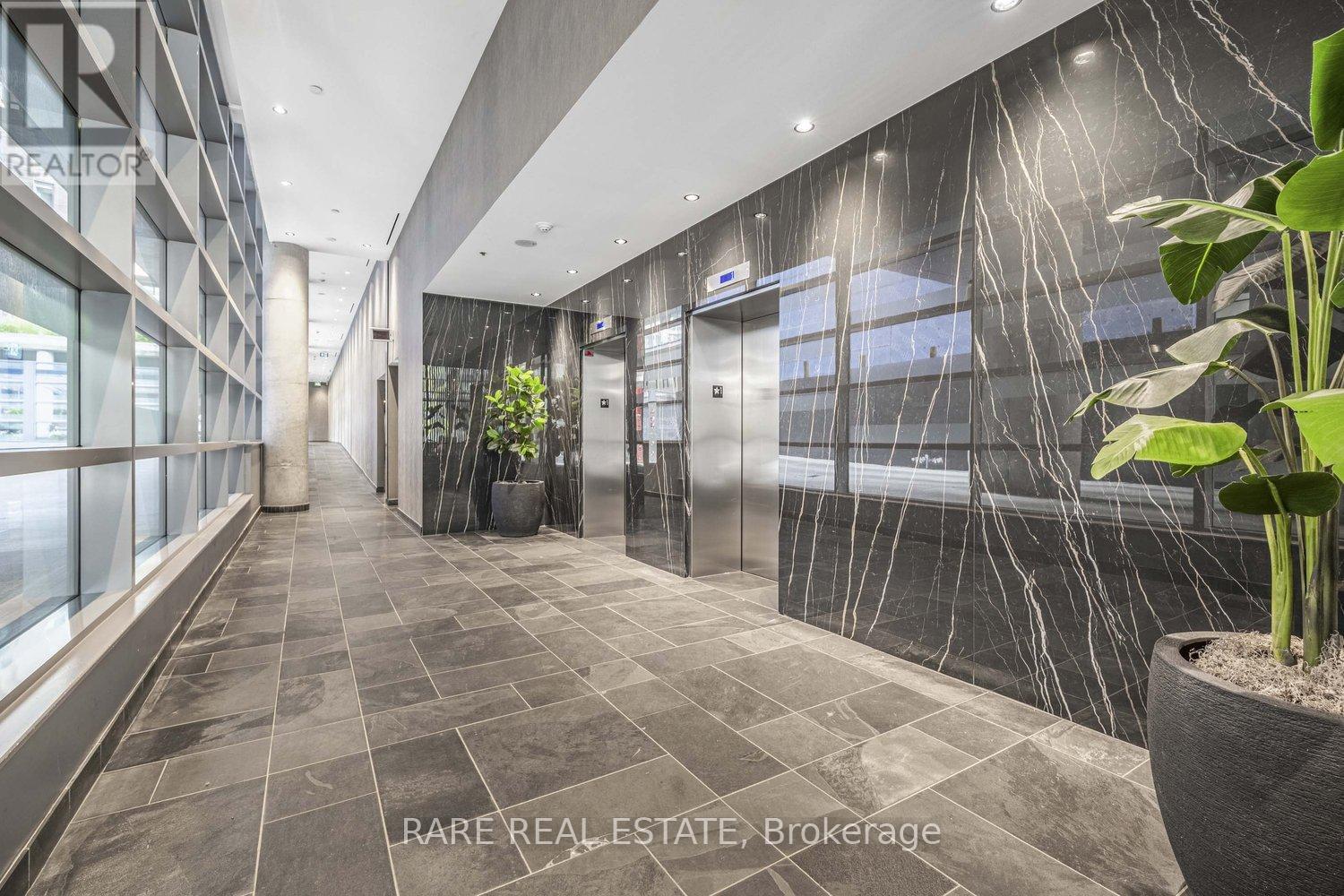 701 - 650 King Street W, Toronto (Waterfront Communities), Ontario  M5V 1M7 - Photo 3 - C12306614