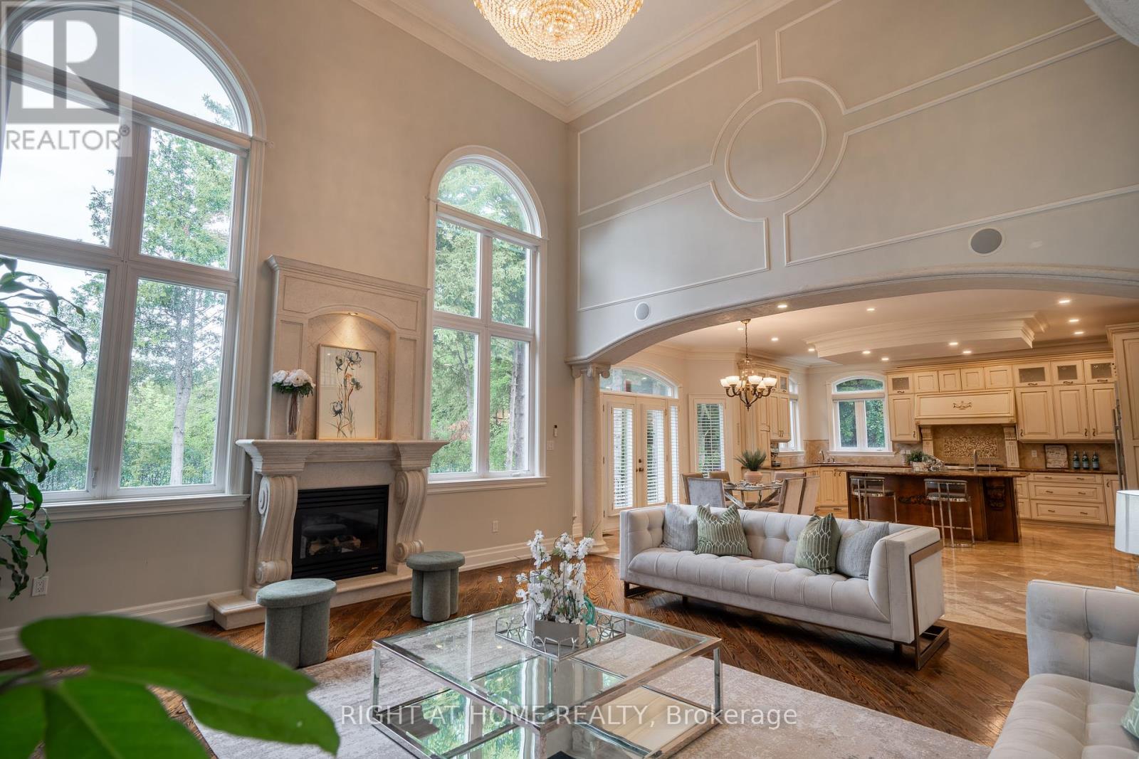 Property at 286 FERN AVENUE image 2
