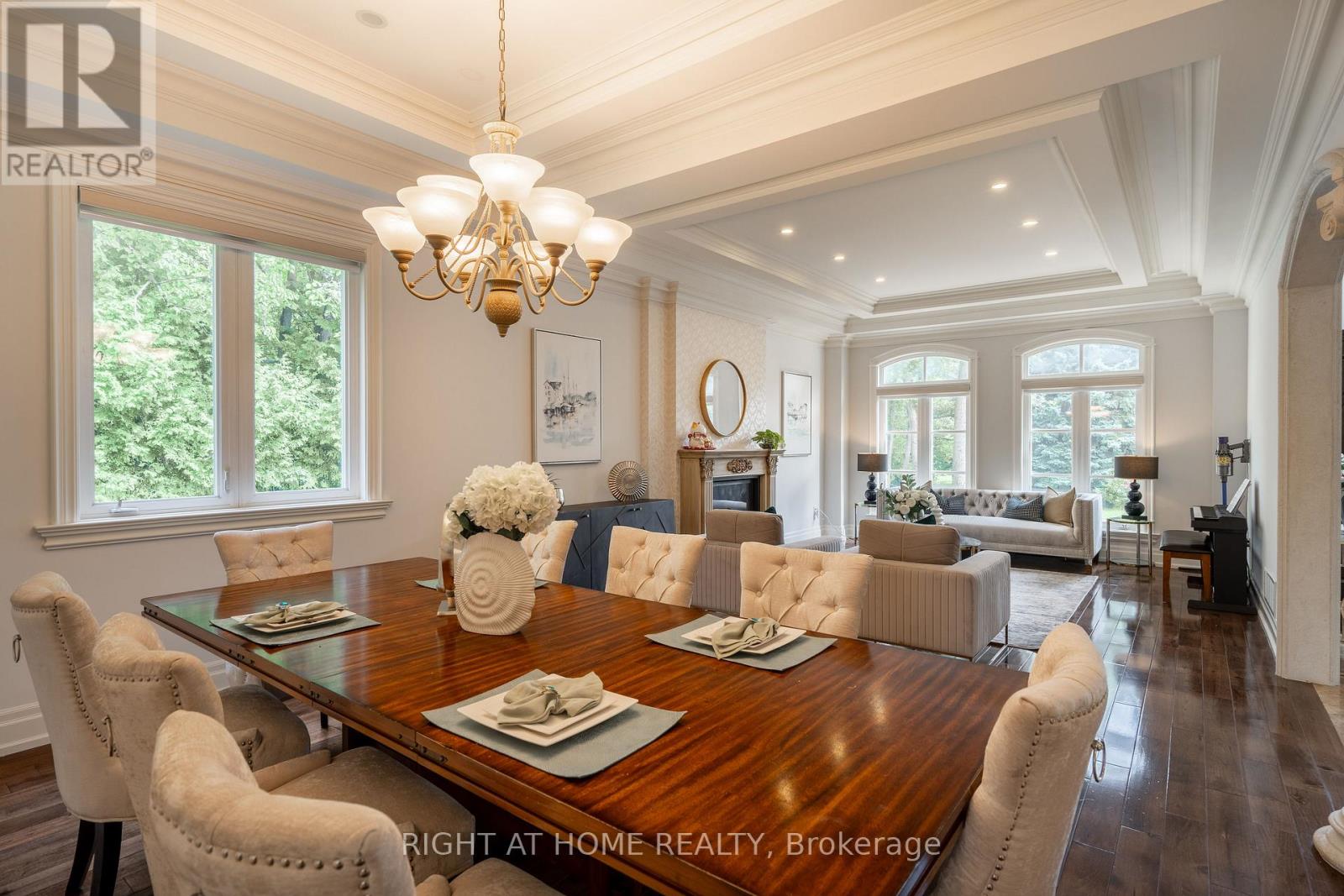 Property at 286 FERN AVENUE image 4