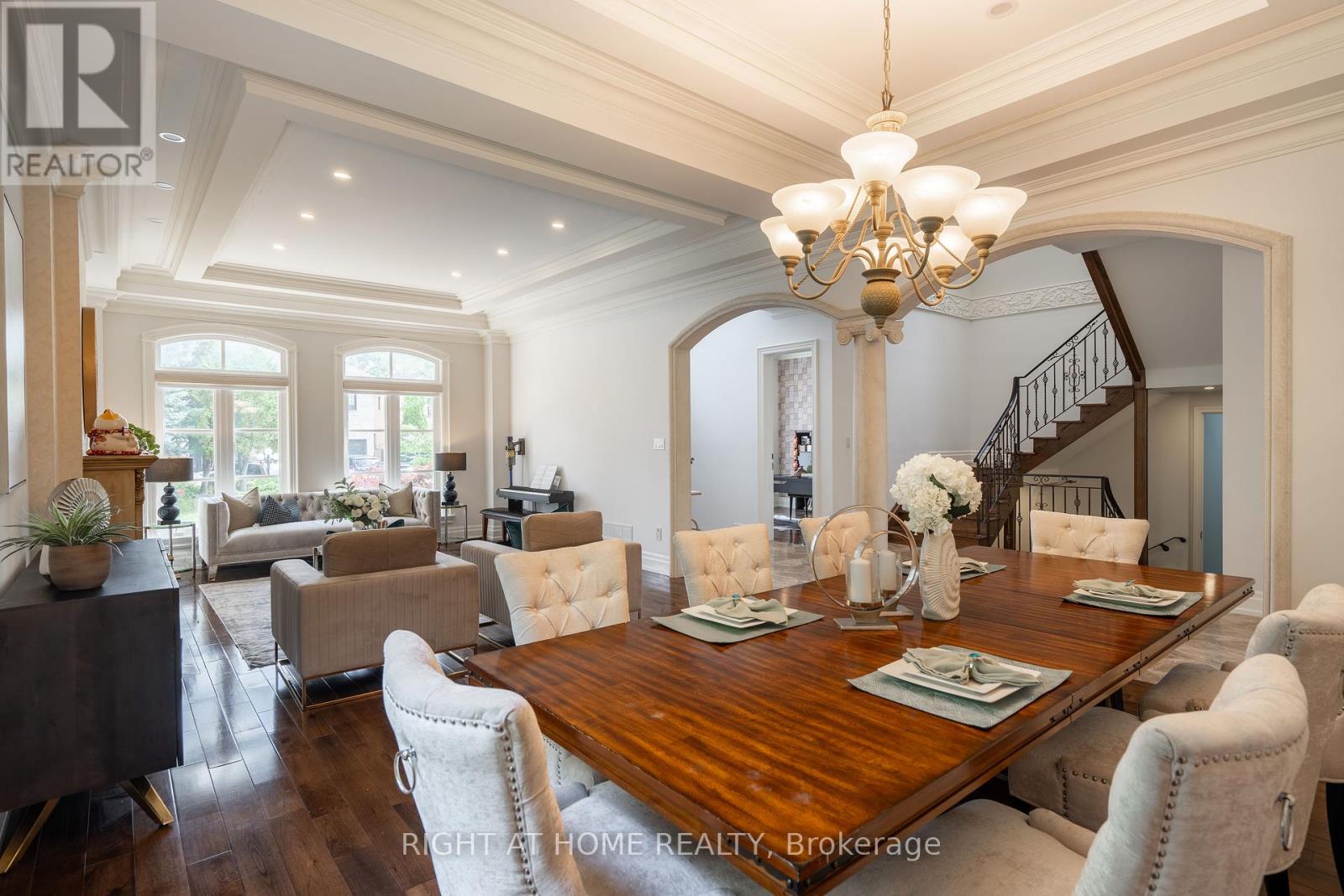 Property at 286 FERN AVENUE image 5