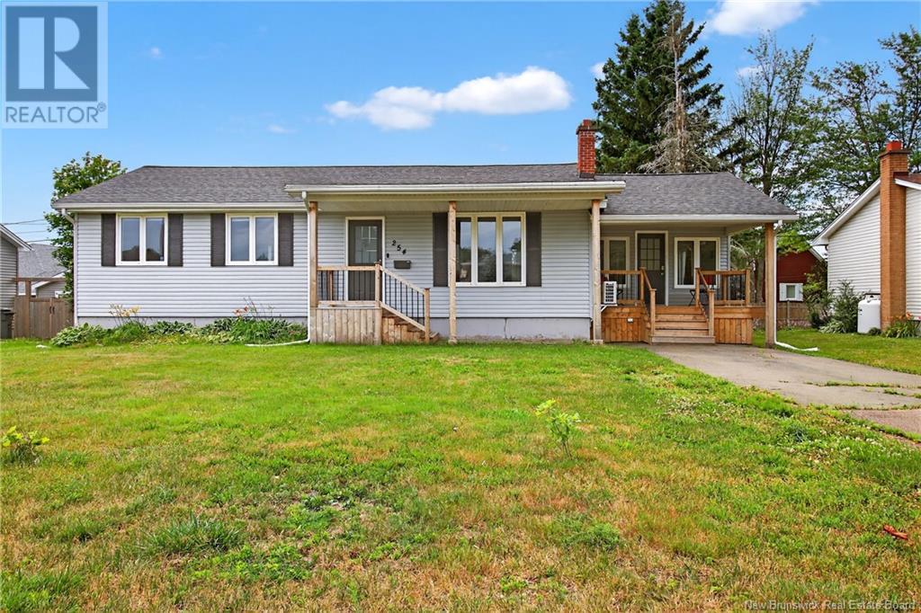 254 Chantal, Dieppe, New Brunswick  E1A 4X9 - Photo 1 - NB118460