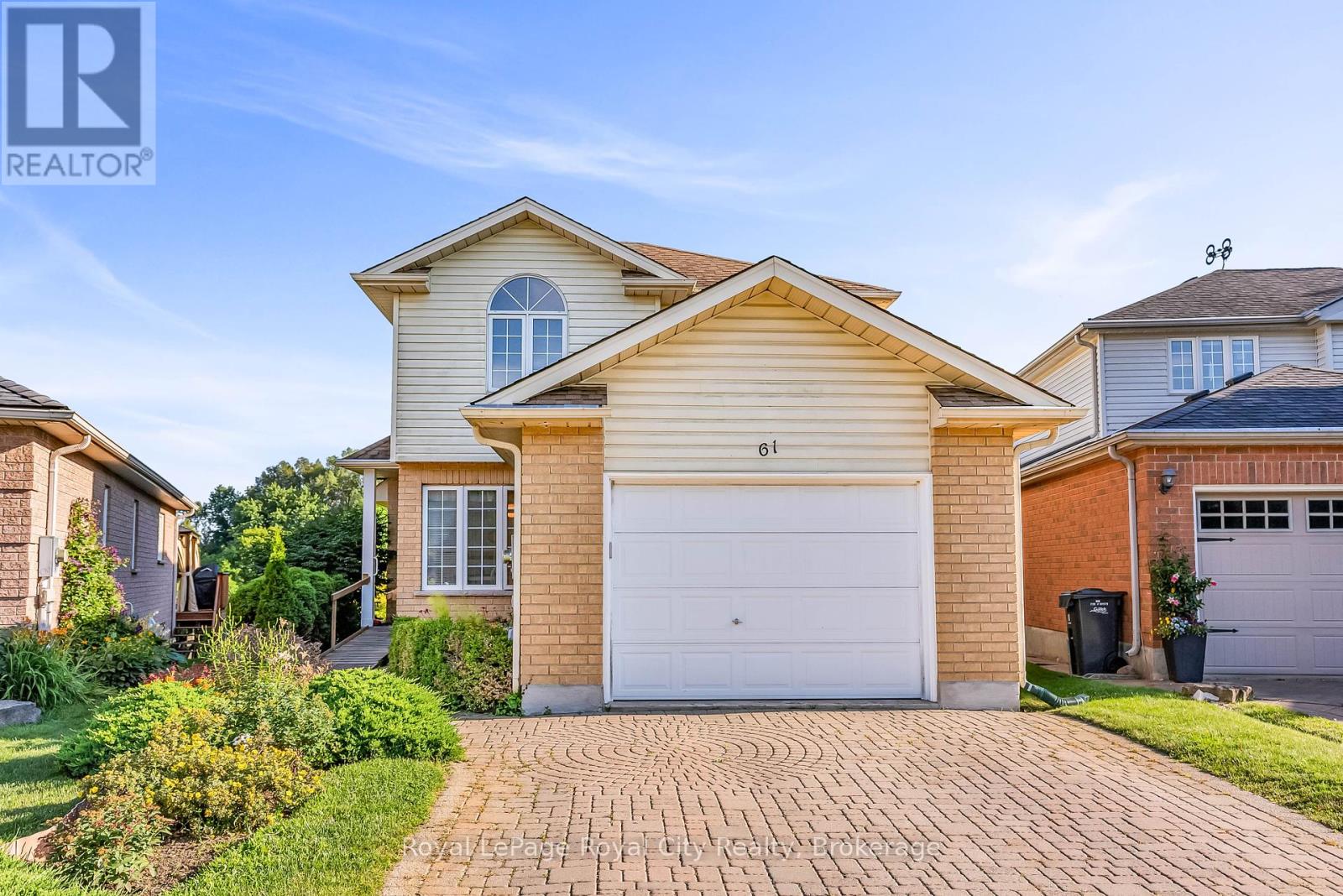 Property at 61 WAXWING CRESCENT image 1