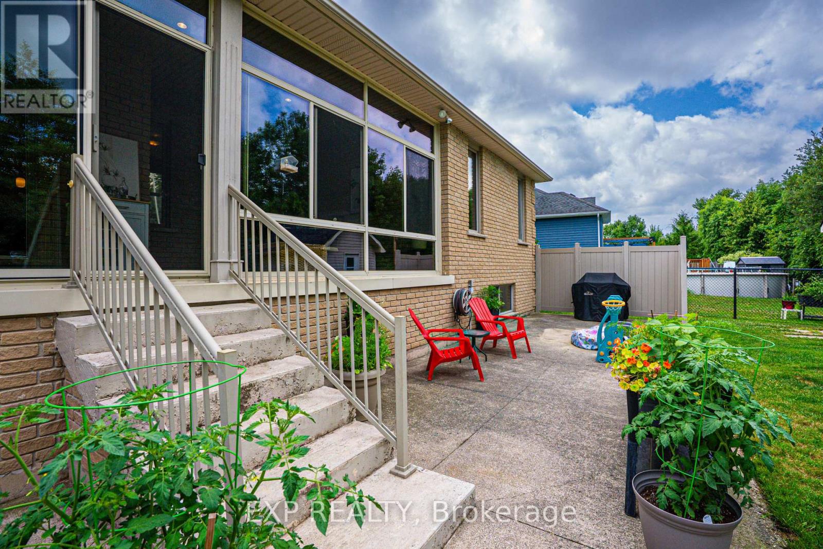 3300 Charleston Drive, Fort Erie (Ridgeway), Ontario  L0S 1N0 - Photo 45 - X12306644