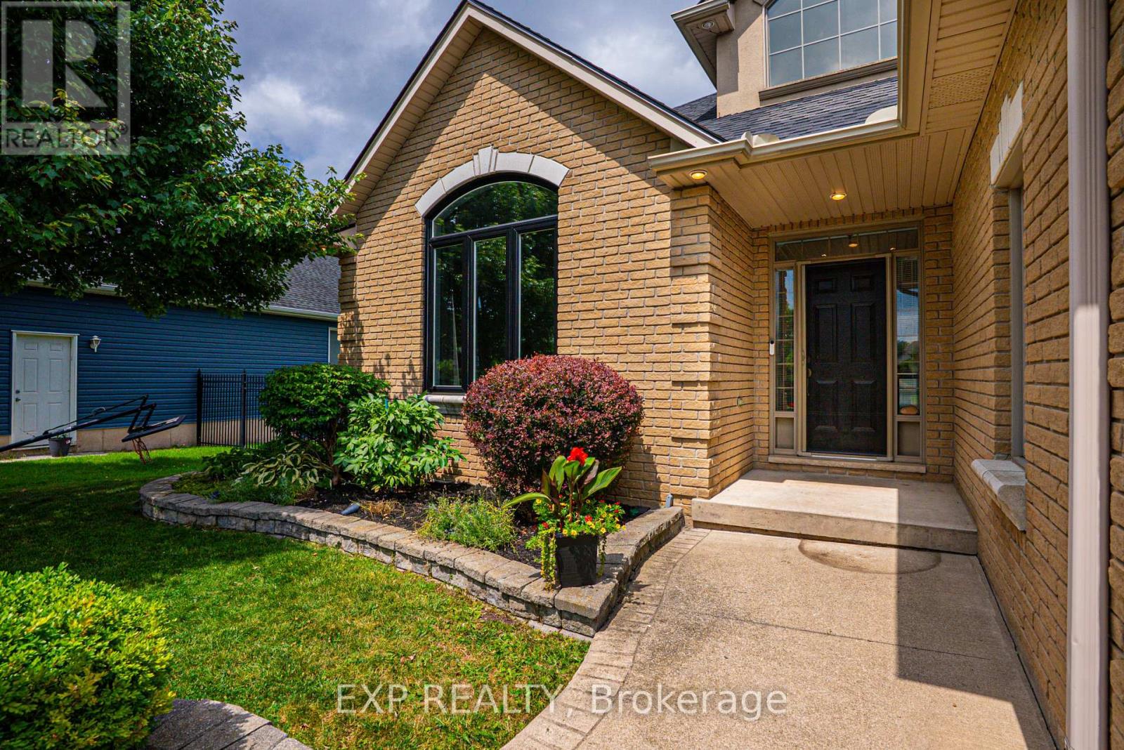 3300 Charleston Drive, Fort Erie (Ridgeway), Ontario  L0S 1N0 - Photo 47 - X12306644