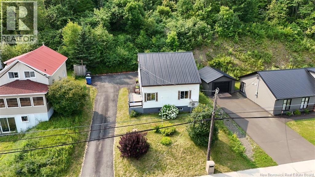 346 Notre Dame Street, Atholville, New Brunswick  E3N 4A2 - Photo 2 - NB123526