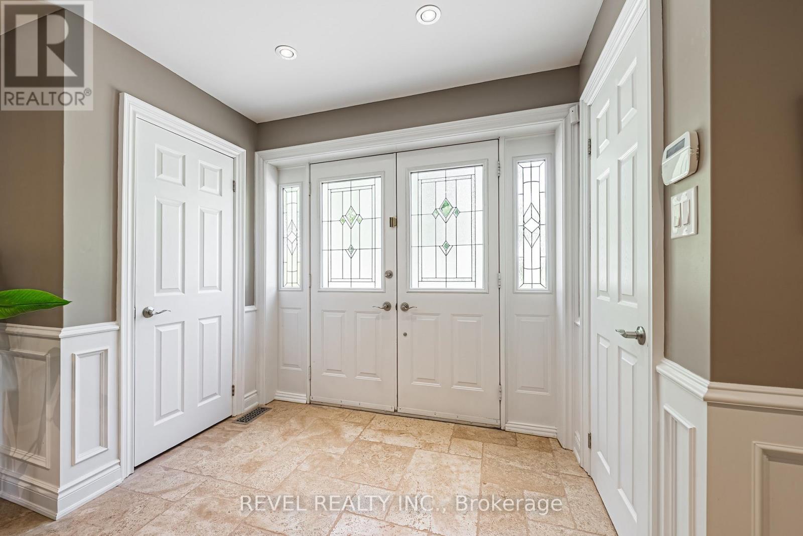 1194 20 Side Road, Milton, Ontario  L0P 1J0 - Photo 4 - W12306655