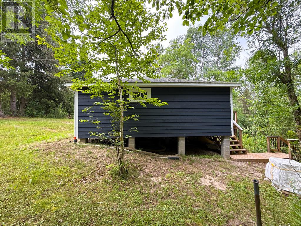 26 Bestwick Crescent, Whitestone, Ontario  P0A 1G0 - Photo 6 - X12306677